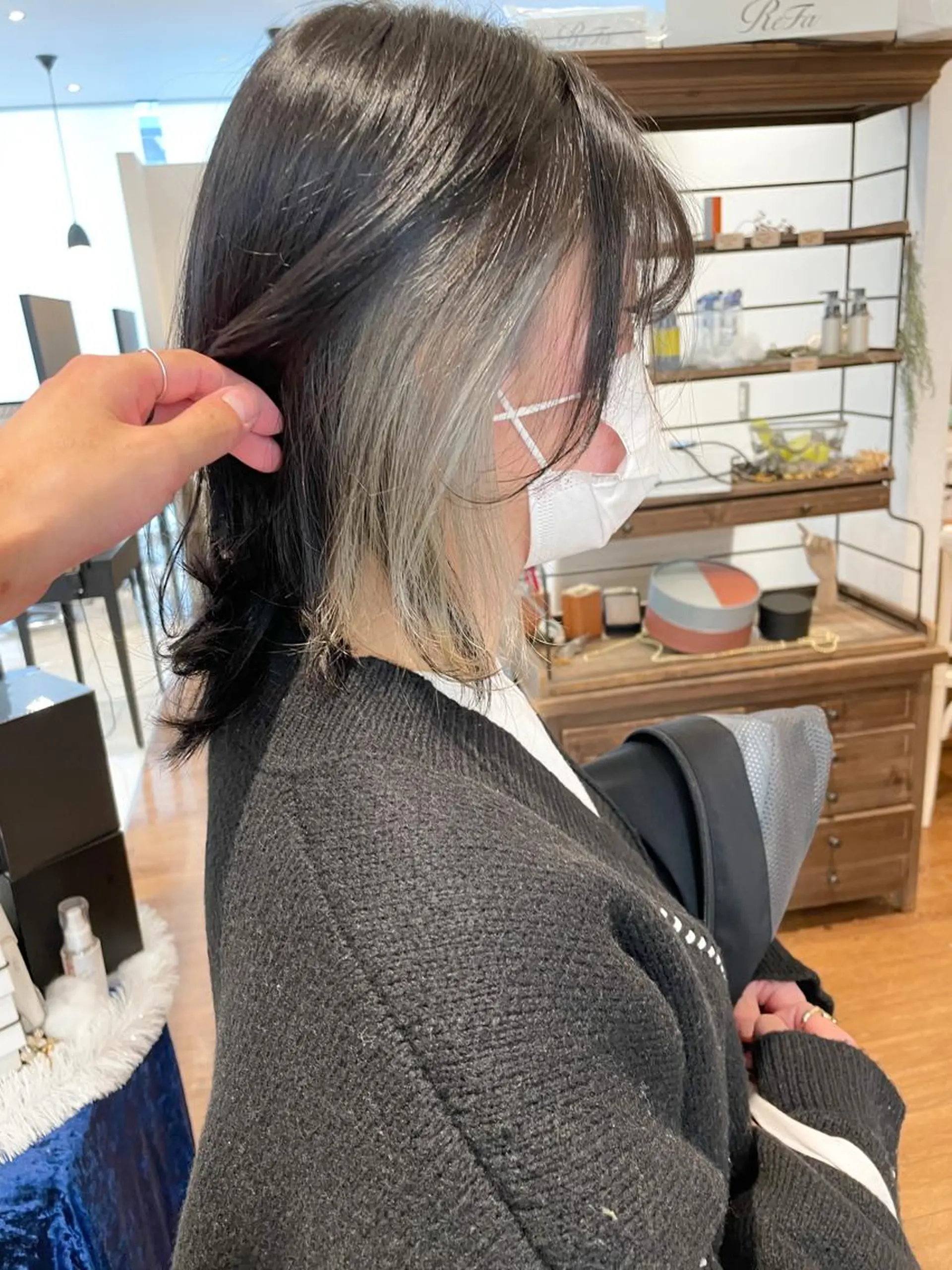 ミディアム カラー イヤリングカラー 髪質改善/ブリーチ 田代 龍我のヘアスタイル