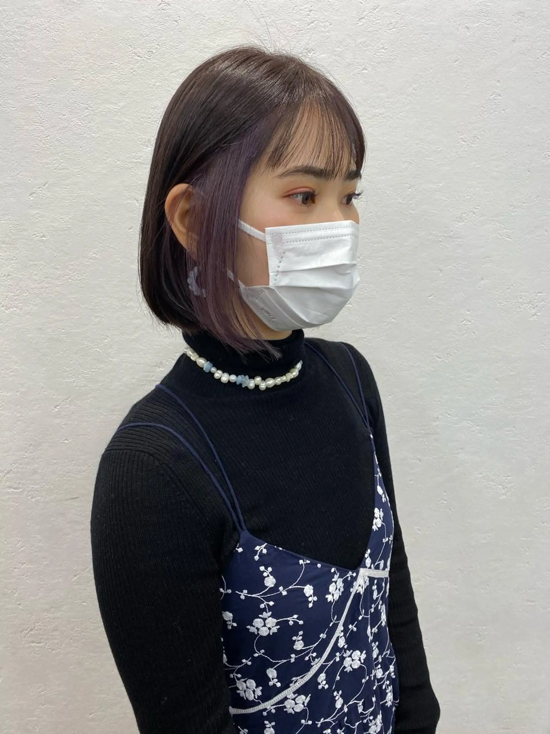 ショート カラー オリーブ/アッシュ やわらか透明感カラーのヘアスタイル