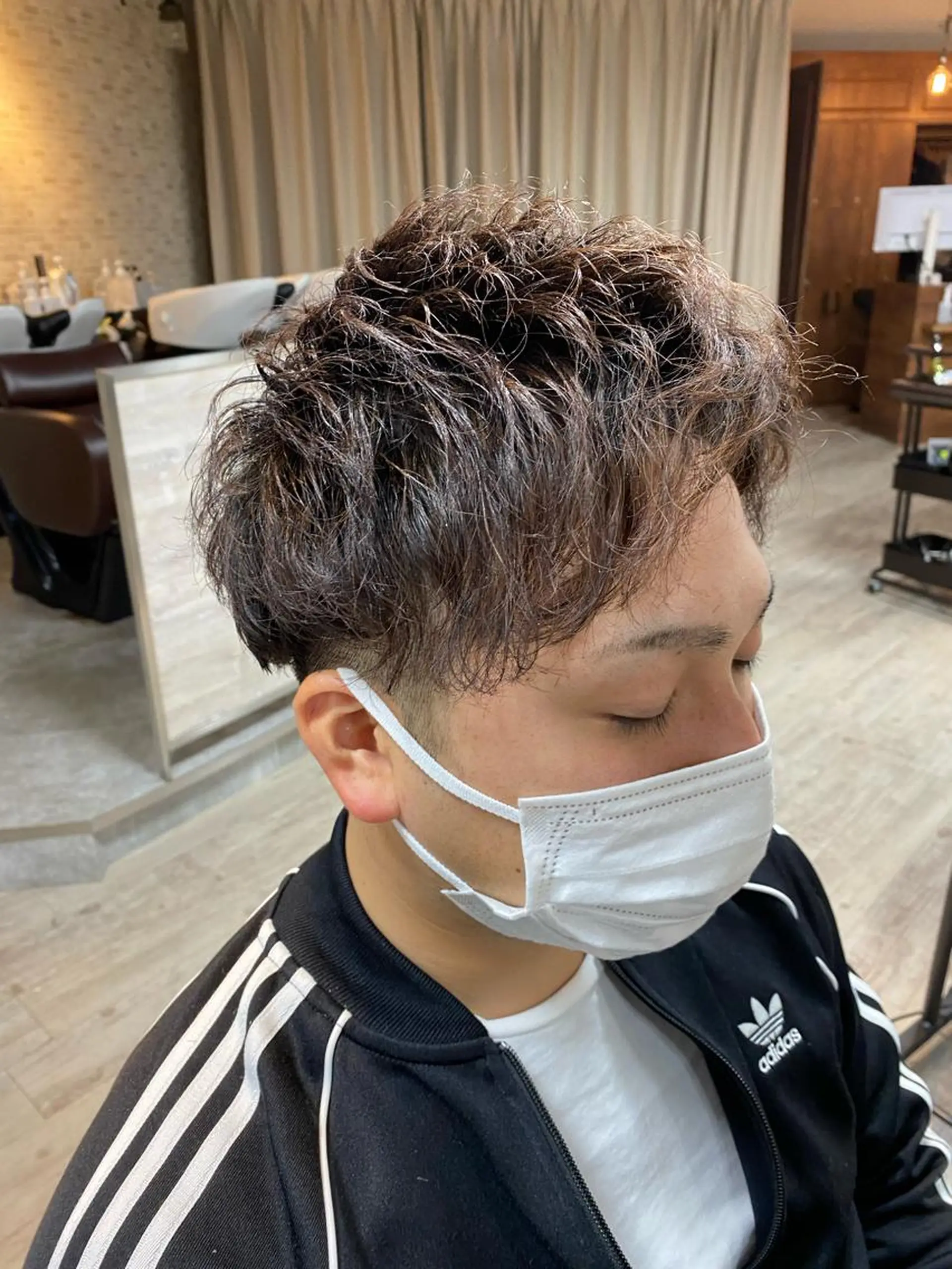 パーマ メンズ メンズパーマ メンズツイストパーマ スパイラルパーマ ツイストパーマ 髪質改善 髪質改善カラーゆうひのヘアスタイル