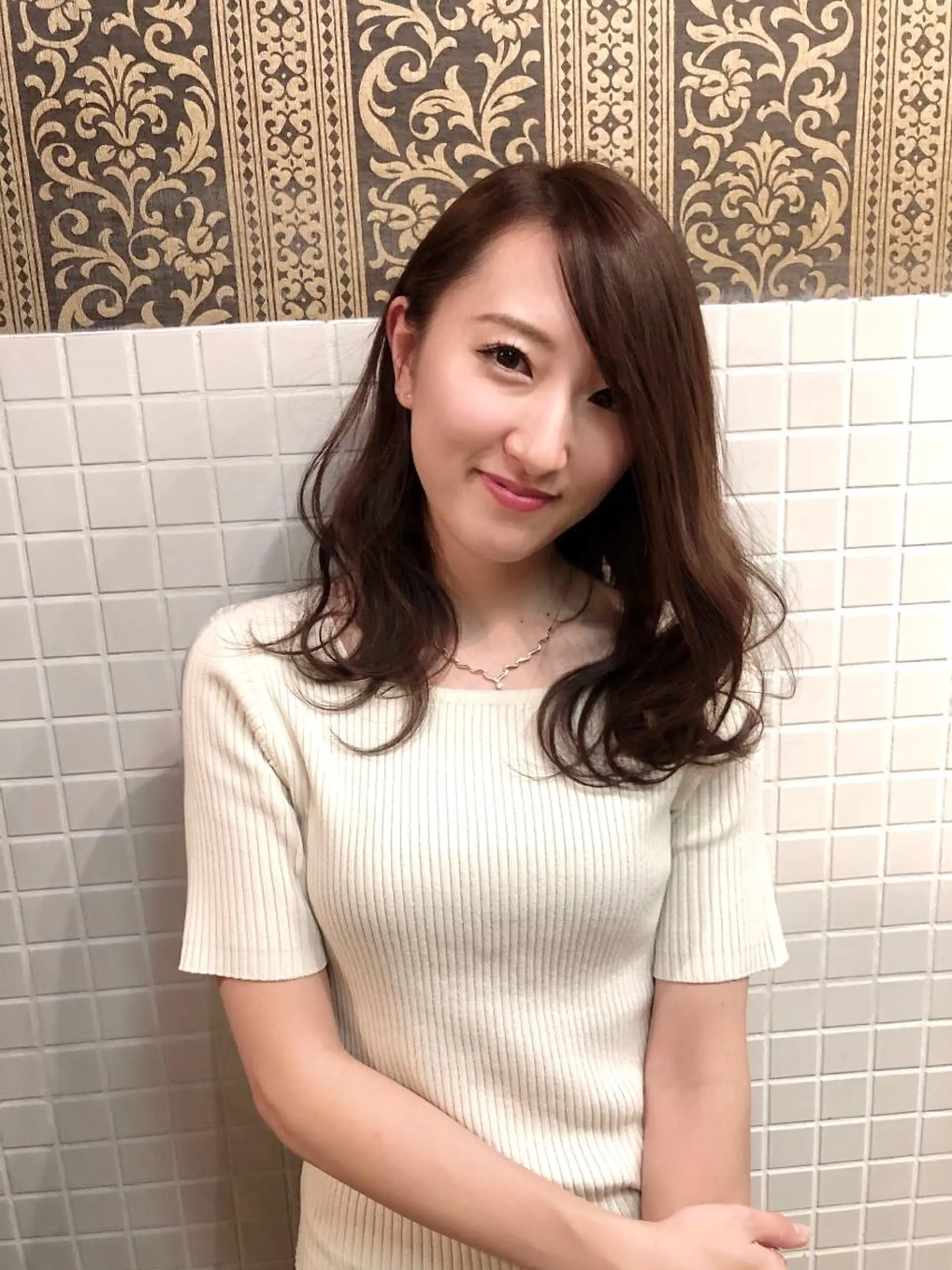 セミロング H by Real meのヘアスタイル