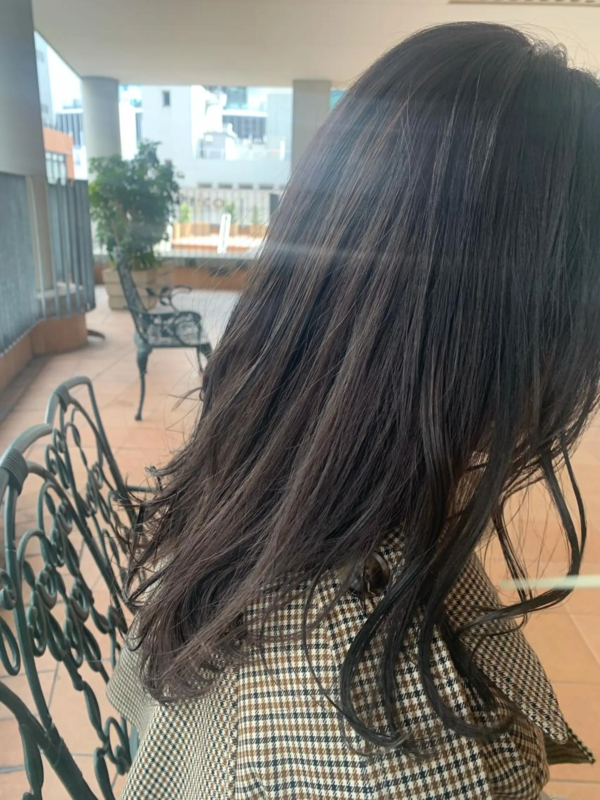 ミディアム アッシュ レイヤーカット 久保 明日香のヘアスタイル