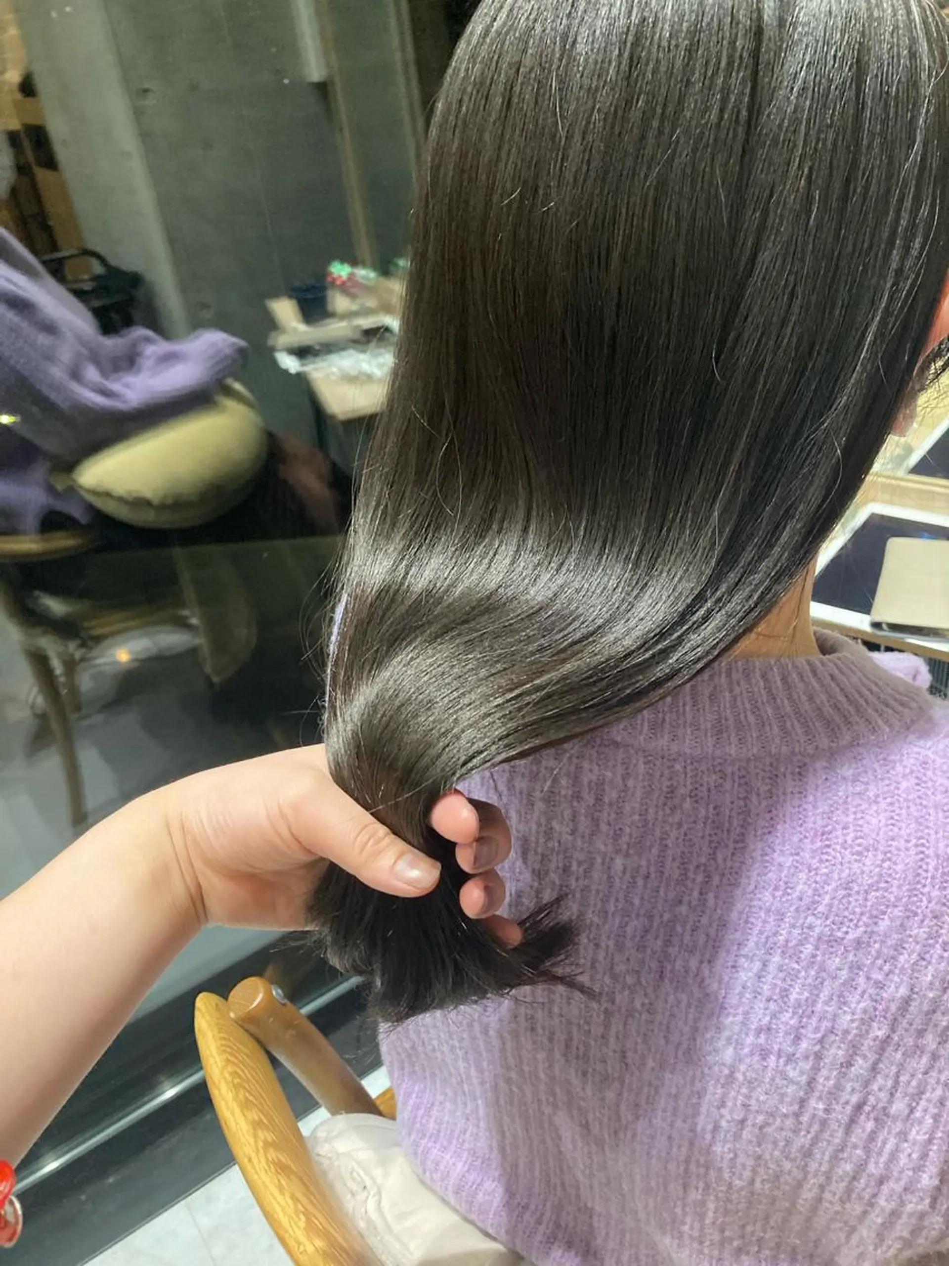 ミディアム ✨色持ちの良い艶 カラー✨蟹江真世のヘアスタイル