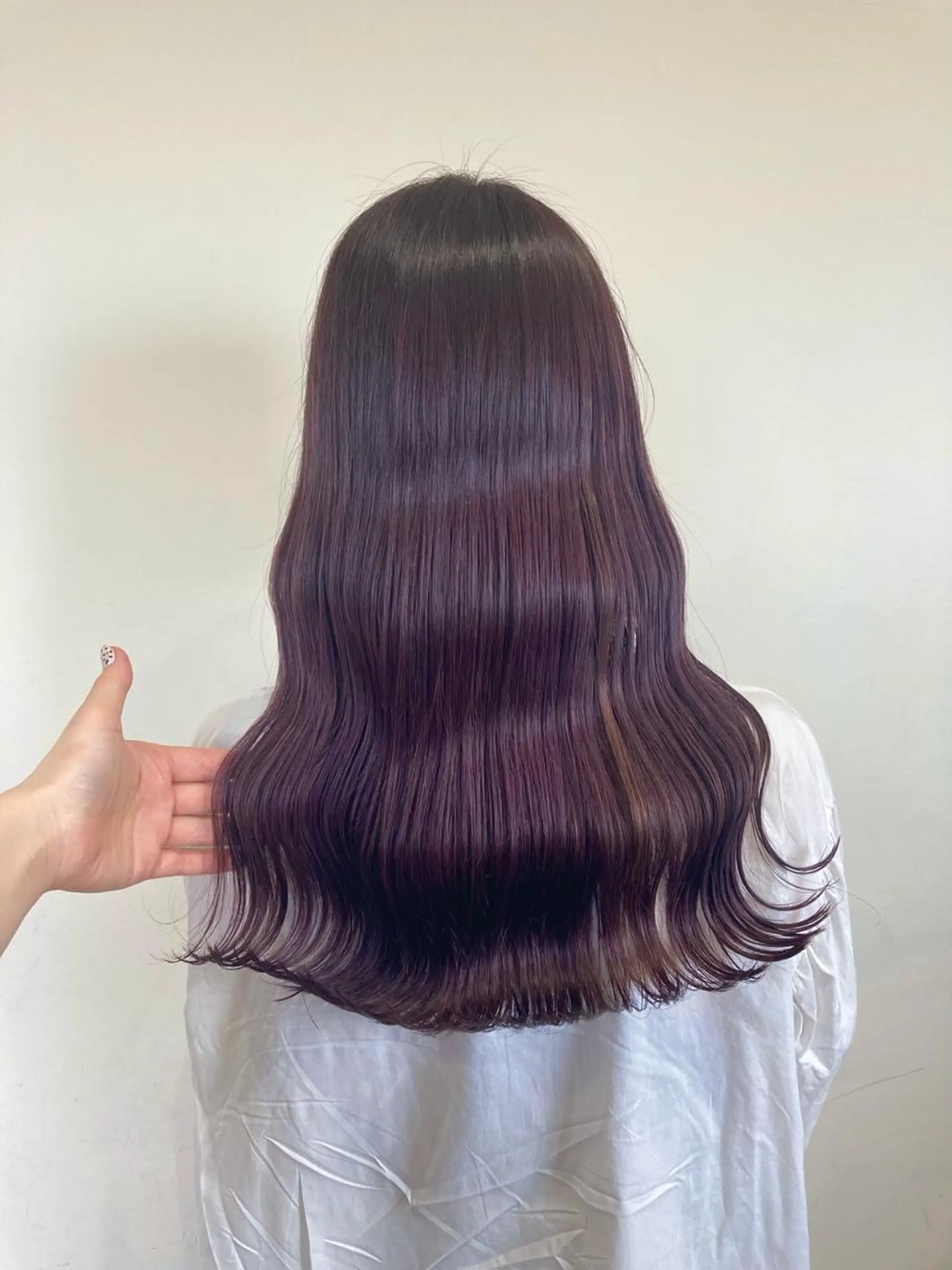 ロング カット ヘアカラー トリートメント 梅山 美侑のヘアスタイル