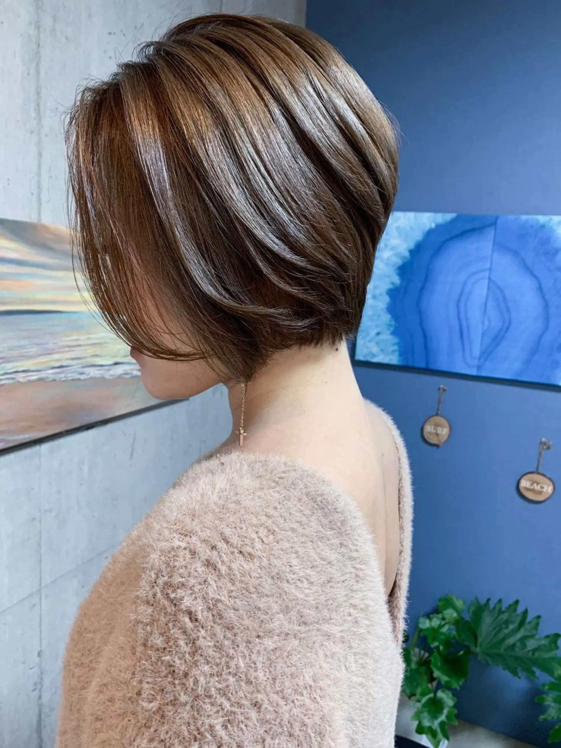 ショート カラー ショートレイヤー レイヤーカット ショートヘア カット ヘアカラー トリートメント Beach 代表 KENTAのヘアスタイル