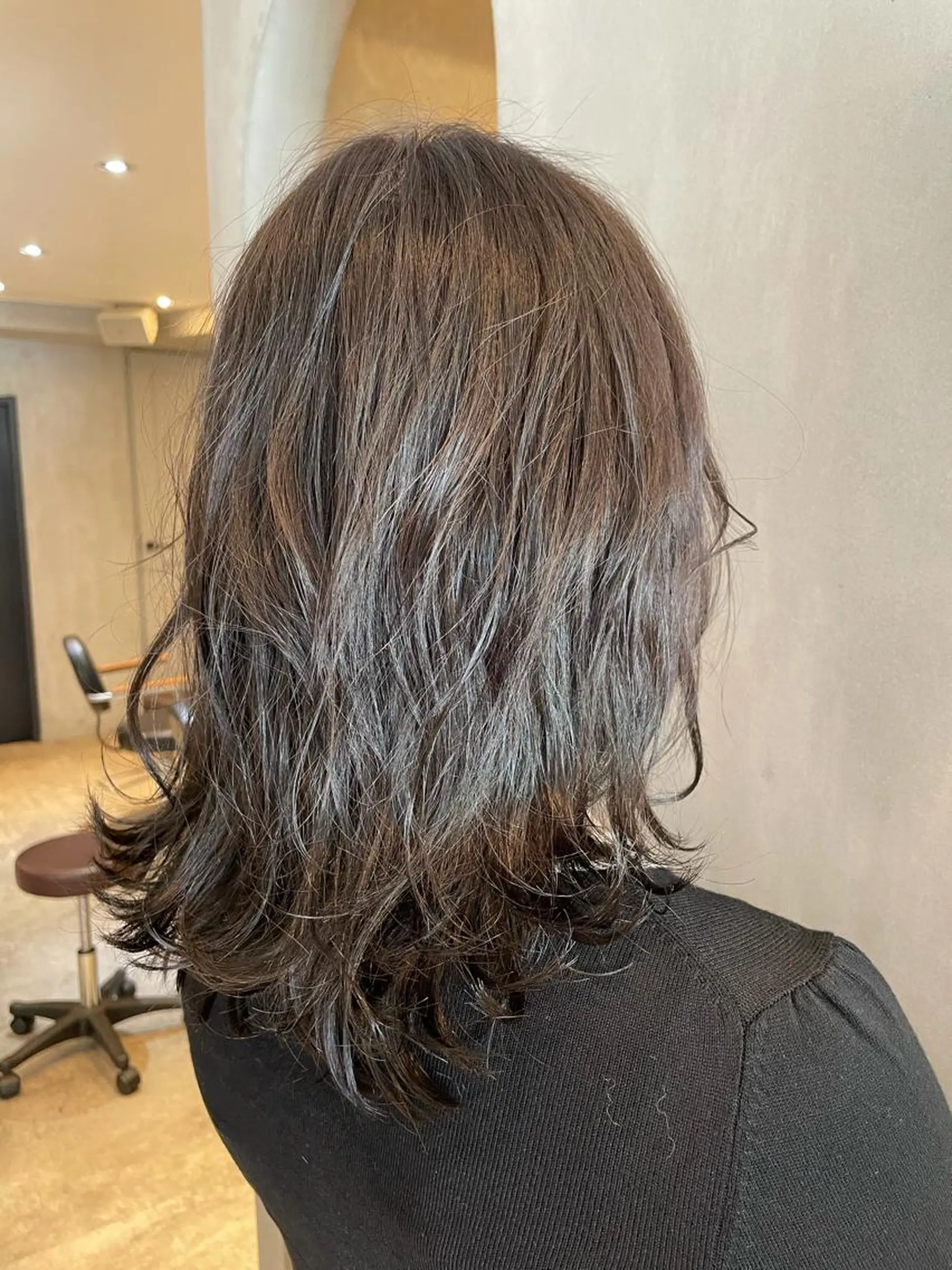 ミディアム 複雑履歴に対応ブリー チ無しダブルカラーのヘアスタイル