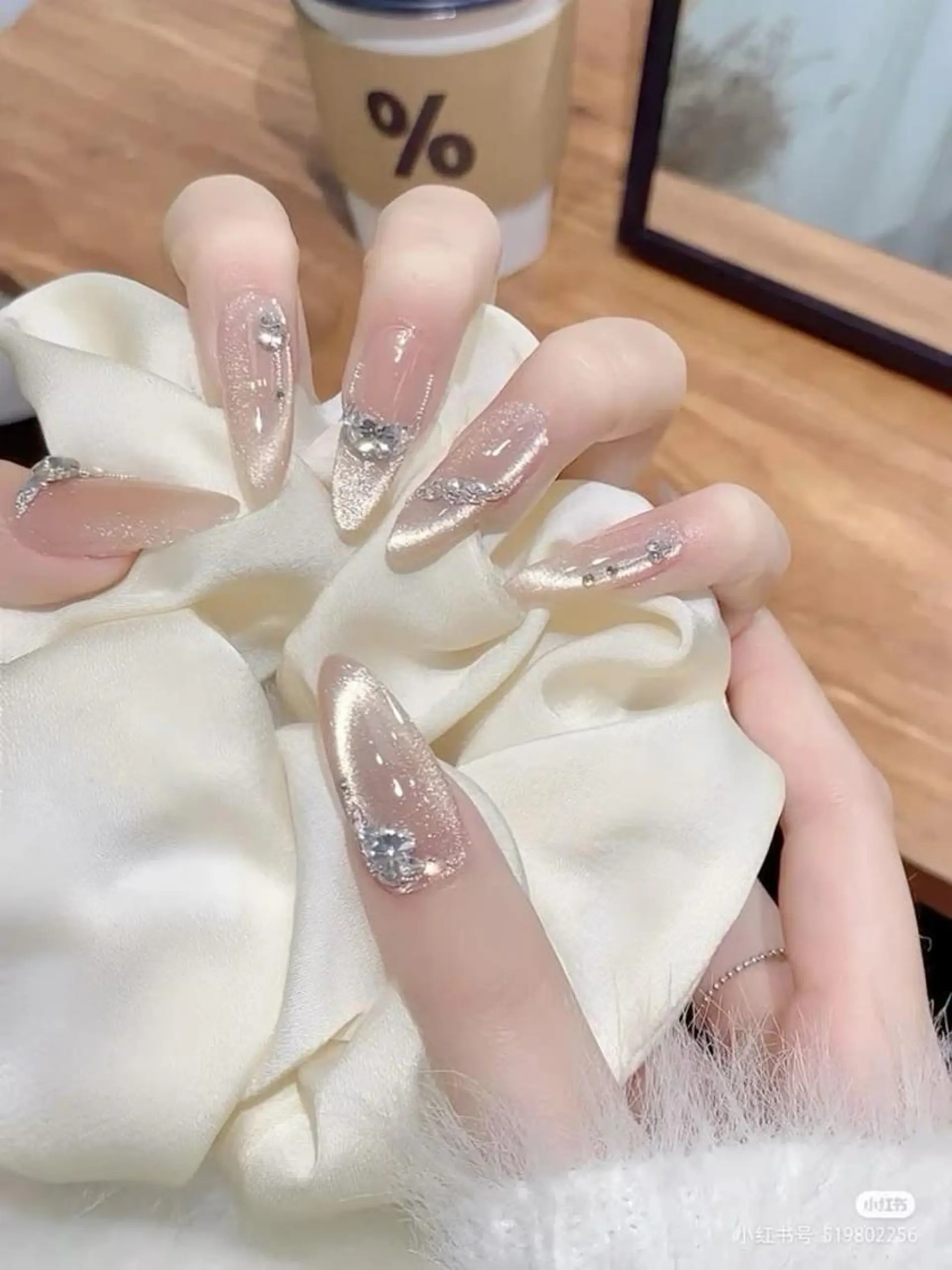 ネイル 韓国ネイル ミラーネイル ニュアンスネイル シンプルネイル Haruki Nail Salonのネイルデザイン
