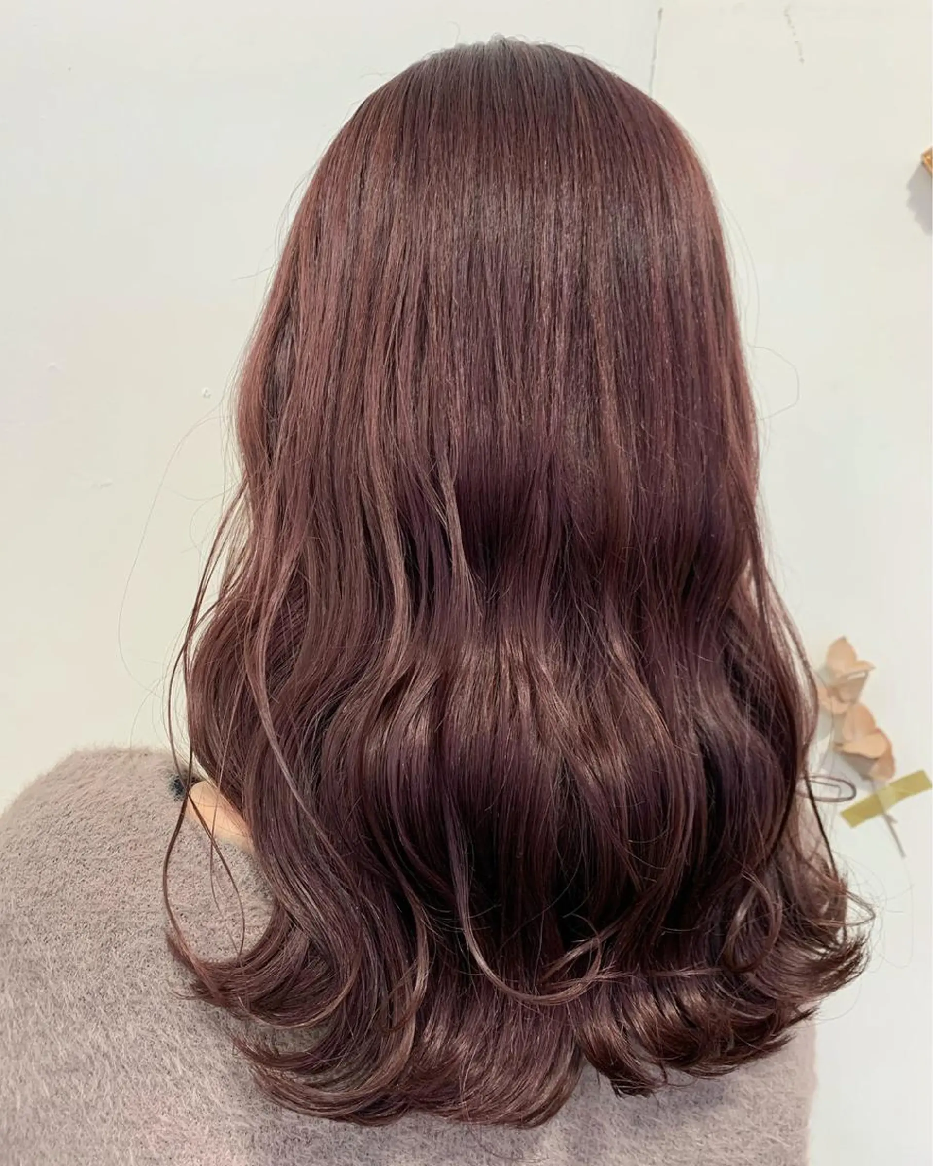 ロング カラー ラベンダーカラー ラベンダーピンク ピンクカラー 拝頭　奈枝 Beretのヘアスタイル