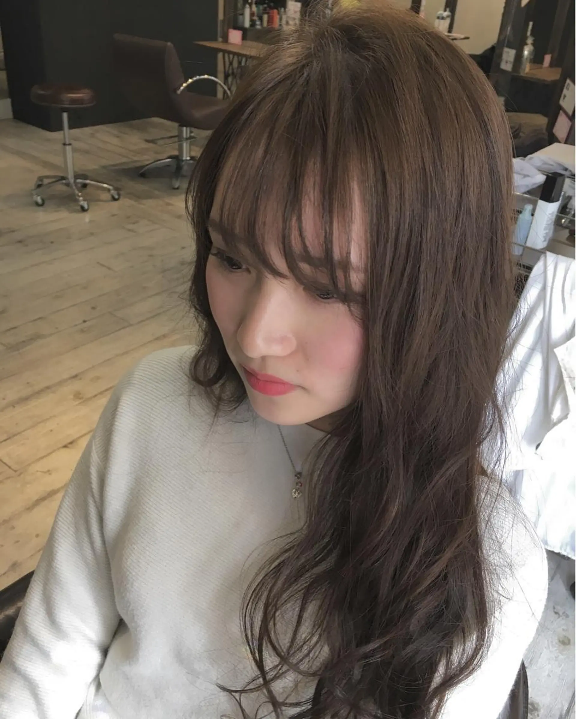 ロング カラー シースルーバング LoRE hair 四条河原町　西尾友里のヘアスタイル