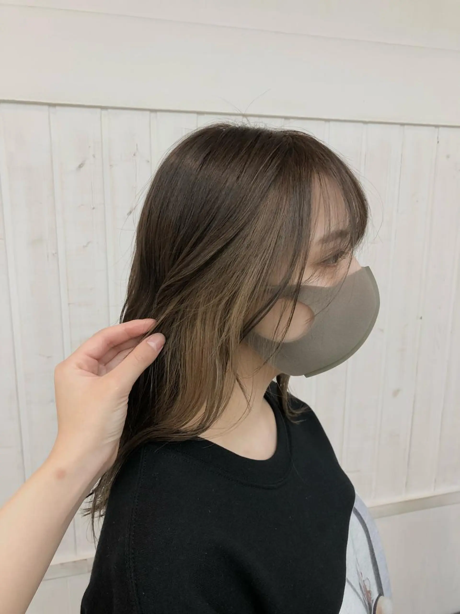 ロング カラー ヘアアレンジ アディクシーカラー アッシュ ベージュカラー 黒髪 ブリーチ JURI🤎 ワンカールレイヤーのヘアスタイル