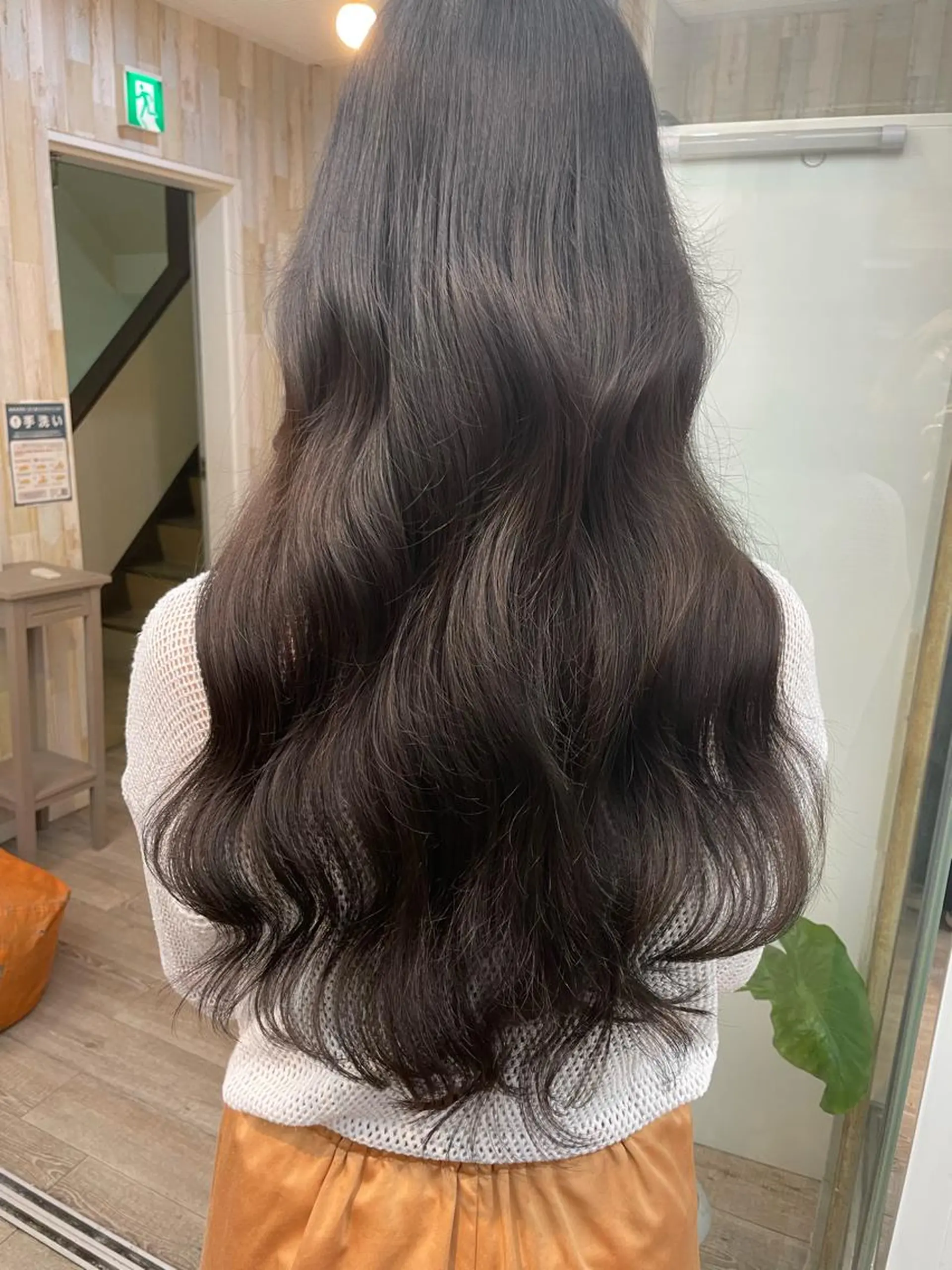 ロング ヘアセット 透けるカラー💐 maeのヘアスタイル