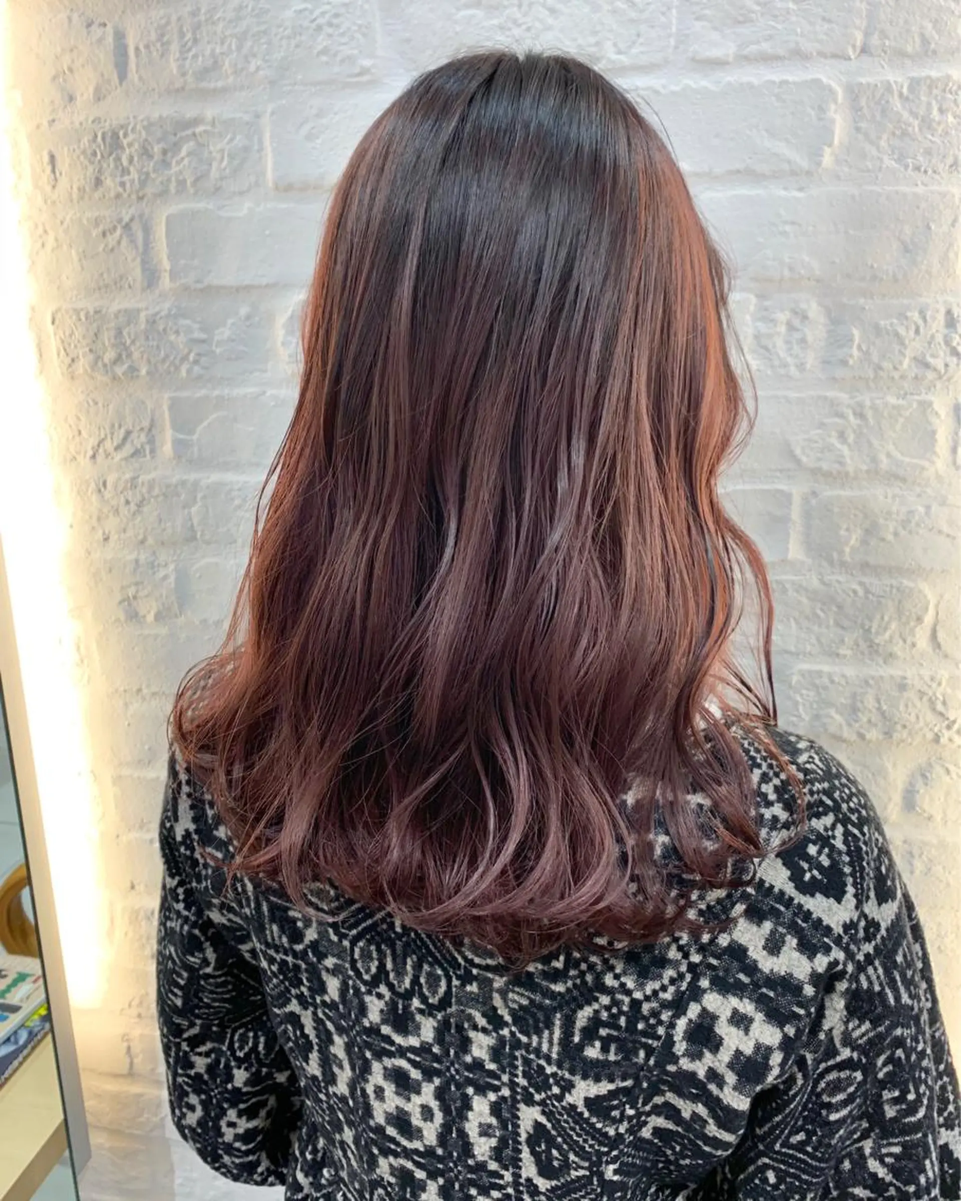 ロング カラー バレイヤージュ ピンクカラー レイヤーカット 加藤 あやみのヘアスタイル