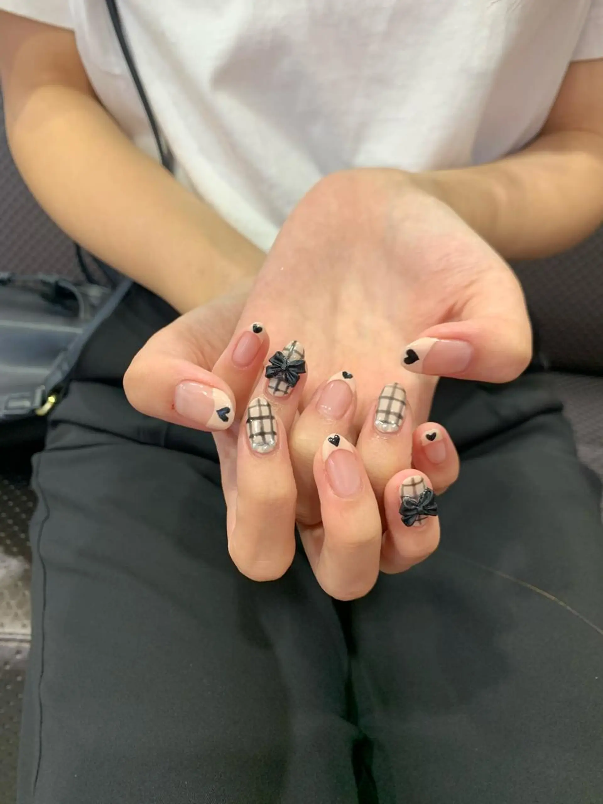 ネイル 海外girl🤎 透明感ベージュmaoのヘアスタイル