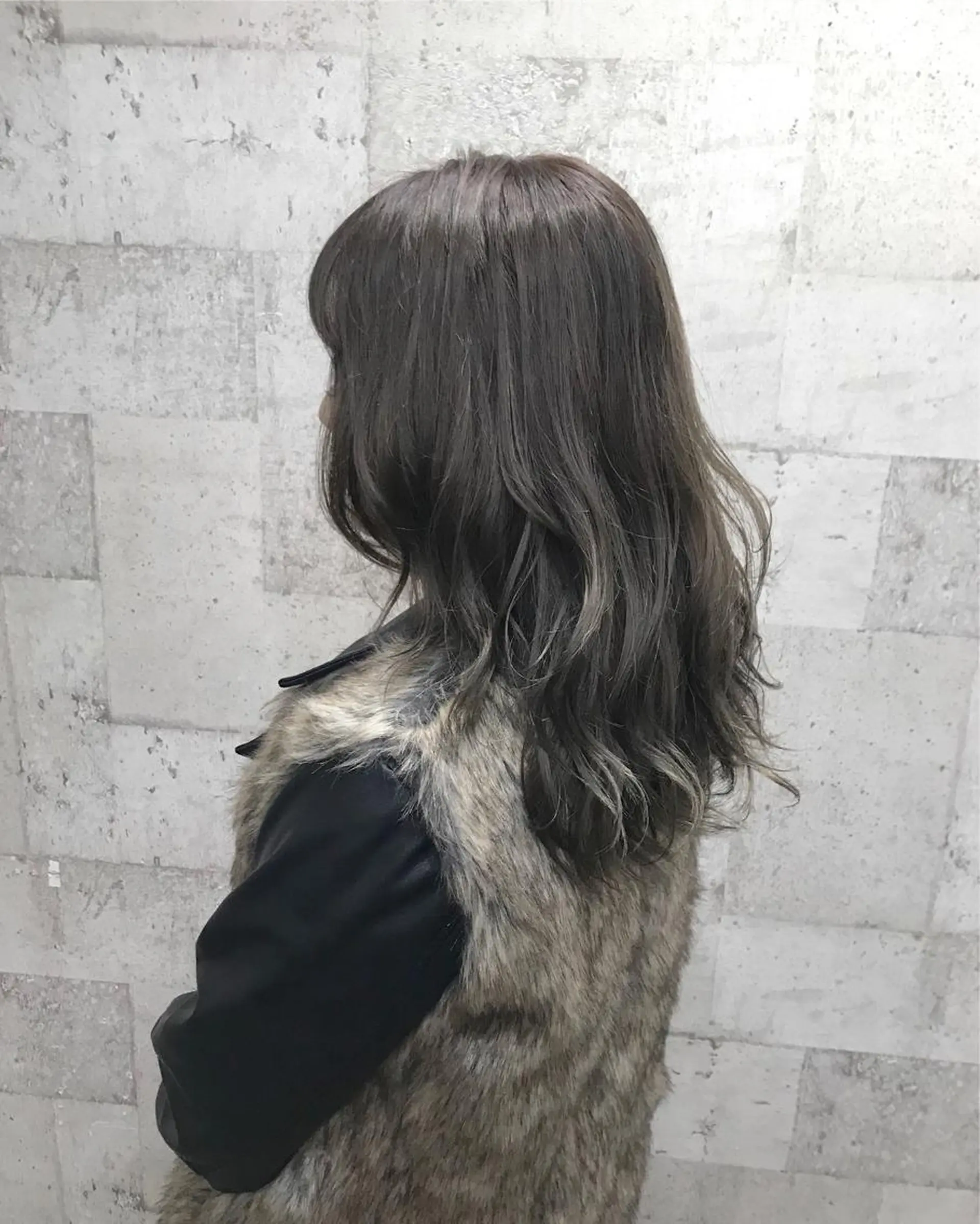 ミディアム カラー ブリーチ インナーカラー/天神 ブリーチ/吉田のヘアスタイル