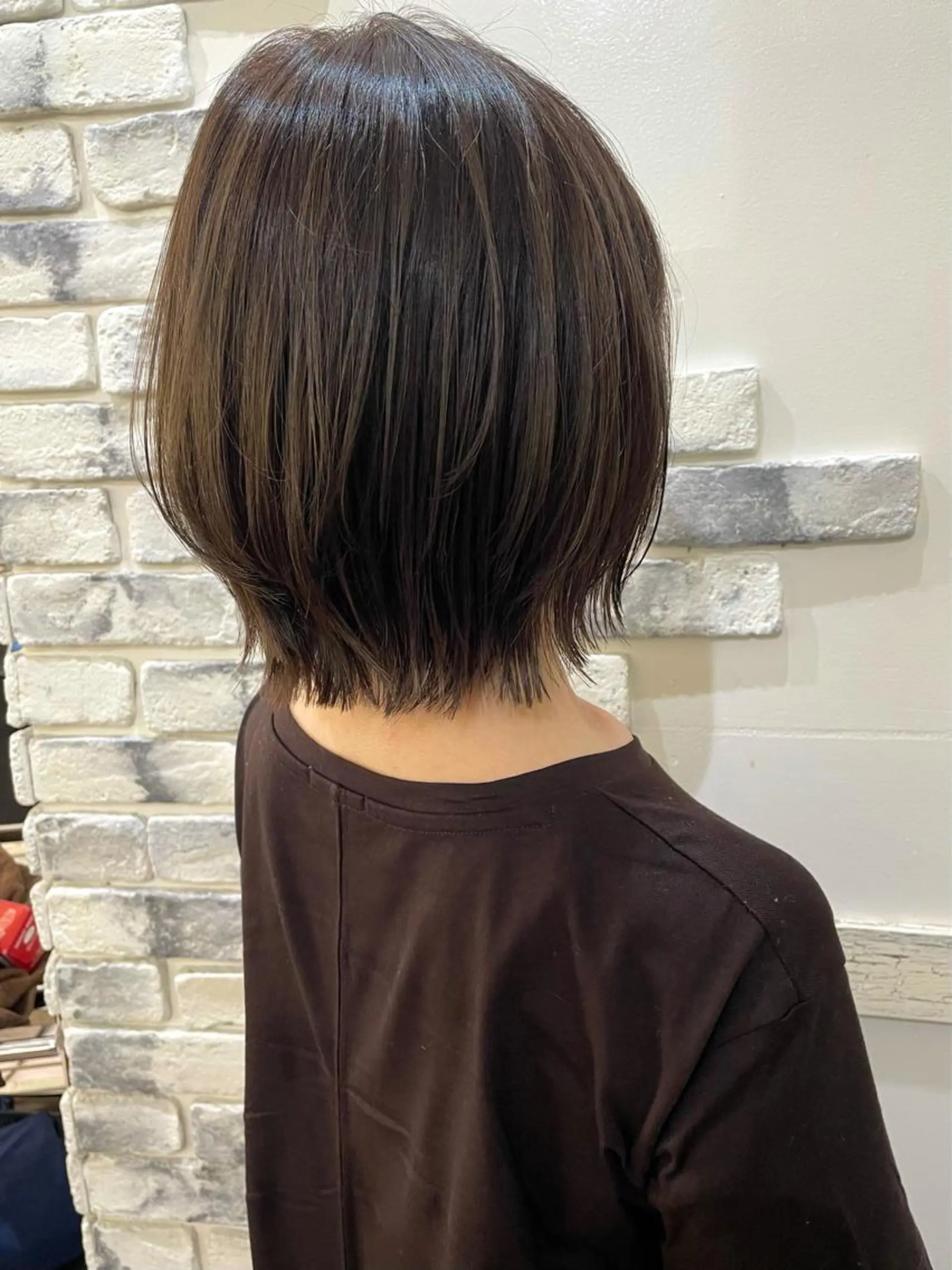 ミディアム アッシュ カット ヘアカラー トリートメント 後藤 陽花子のヘアスタイル