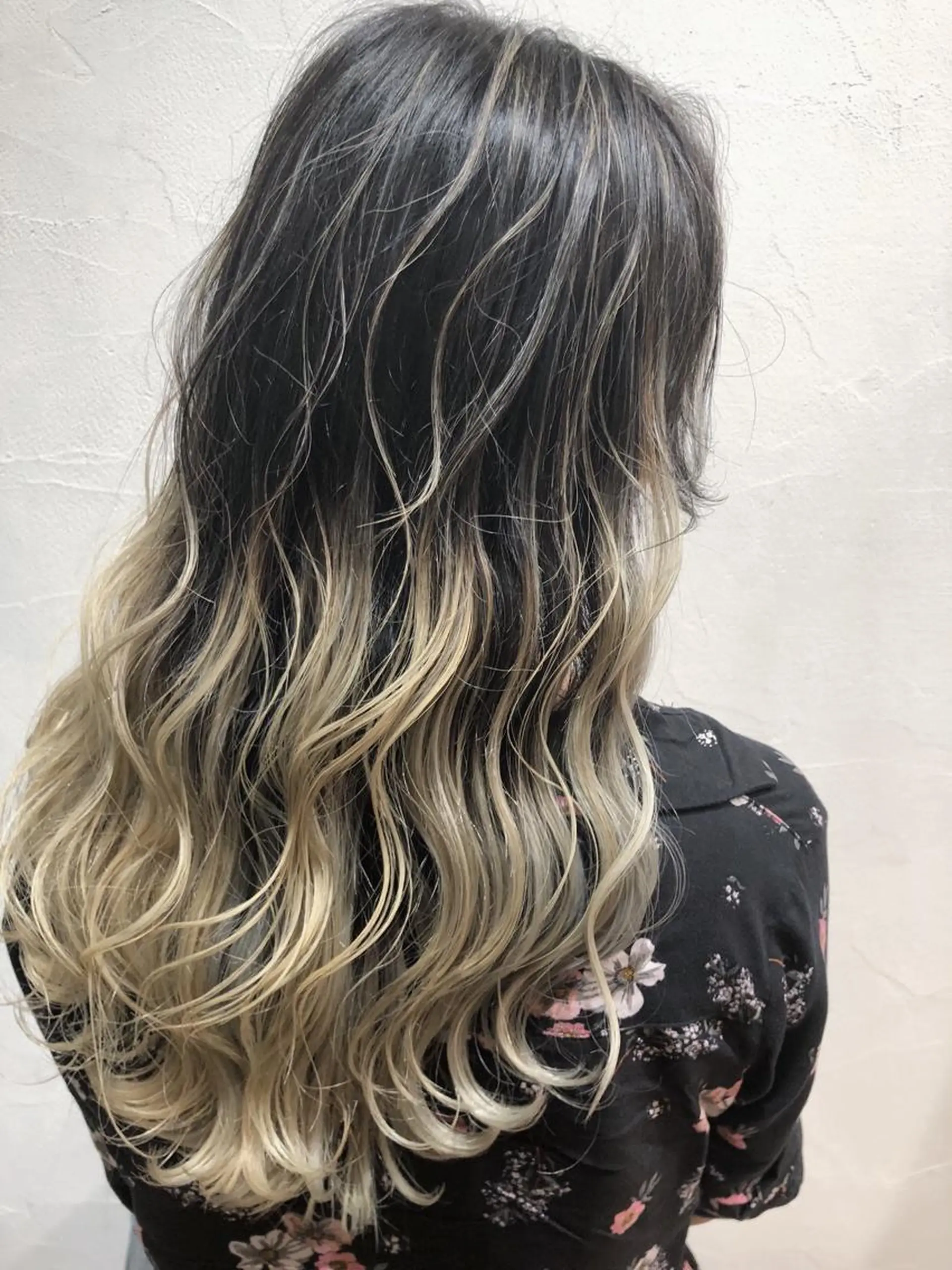 セミロング レイヤーカット メンズカット特化柏駅 徒歩3分LOUのヘアスタイル