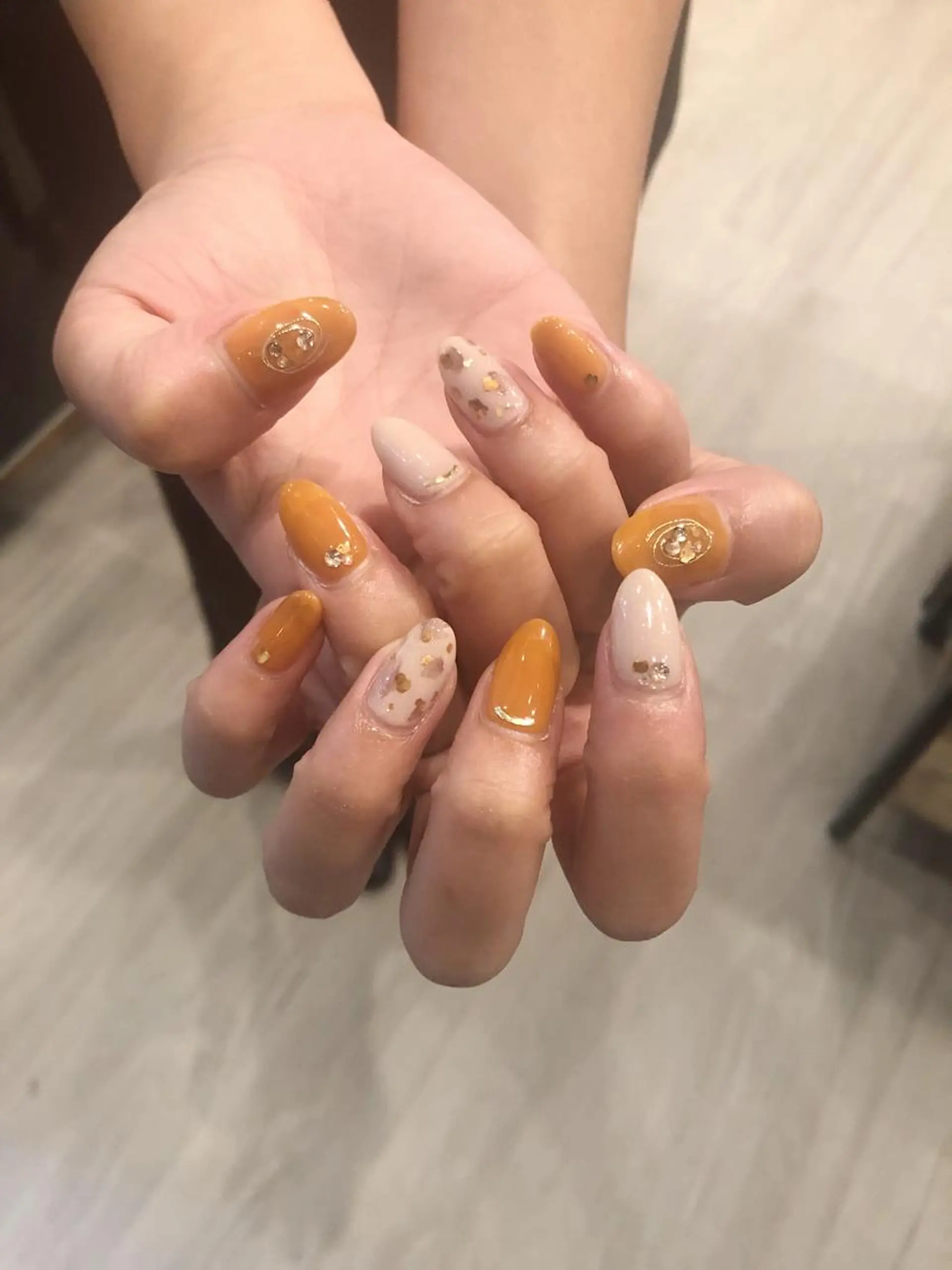 ネイル キラキラネイル 韓国ネイル ハンドネイル 【岐阜💅🏻】 オトナ可愛い🤍🪄のネイルデザイン