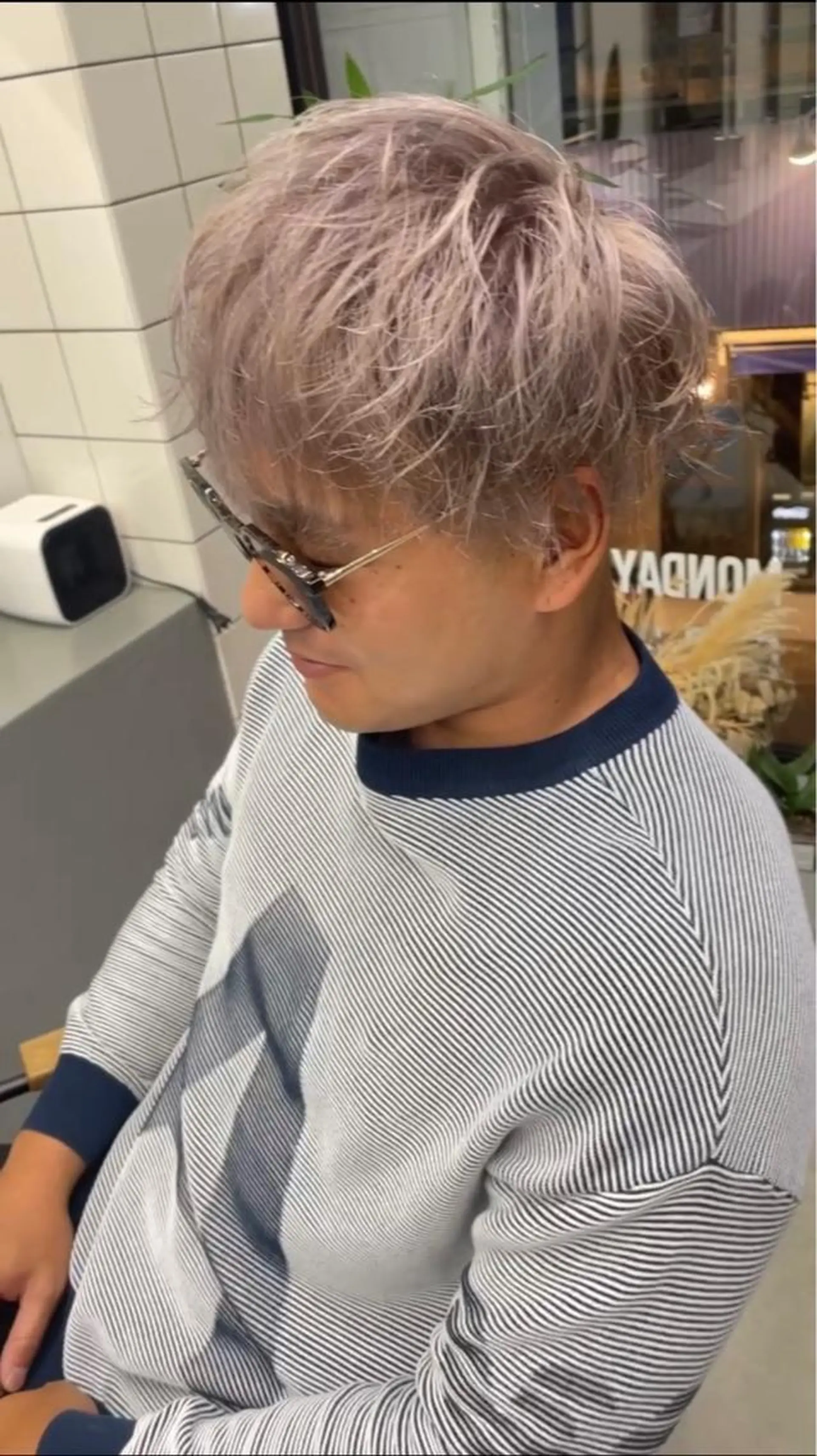 カラー メンズ メンズ専門サロン wokeのヘアスタイル