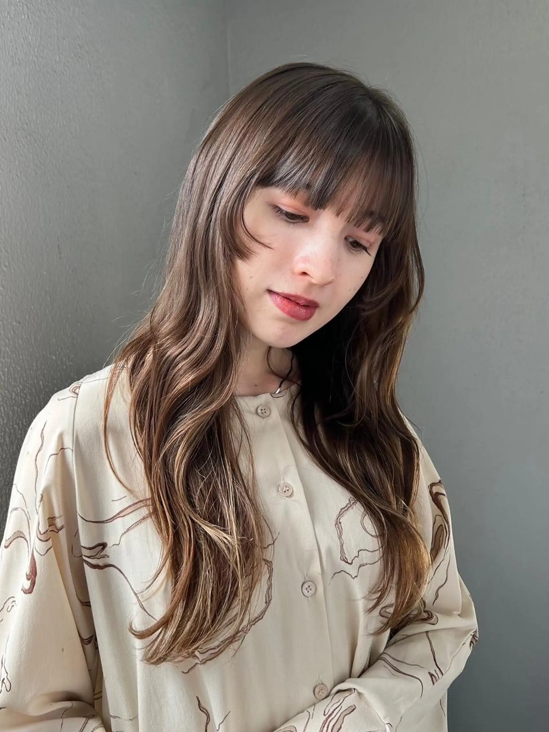 カラー ロング カット ヘアカラー トリートメント 🌼U24 ヘアデザインラボのヘアスタイル