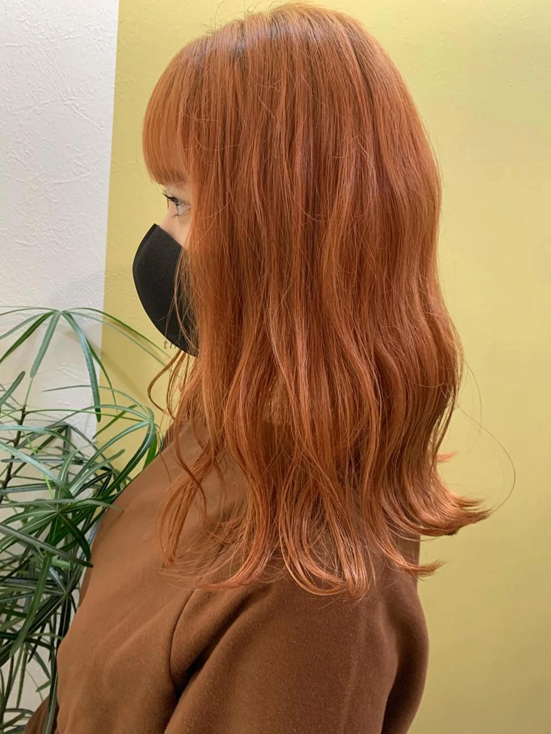 セミロング カラー ブリーチ オレンジ カット ヘアカラー トリートメント hub hair レイヤー/透明感のヘアスタイル