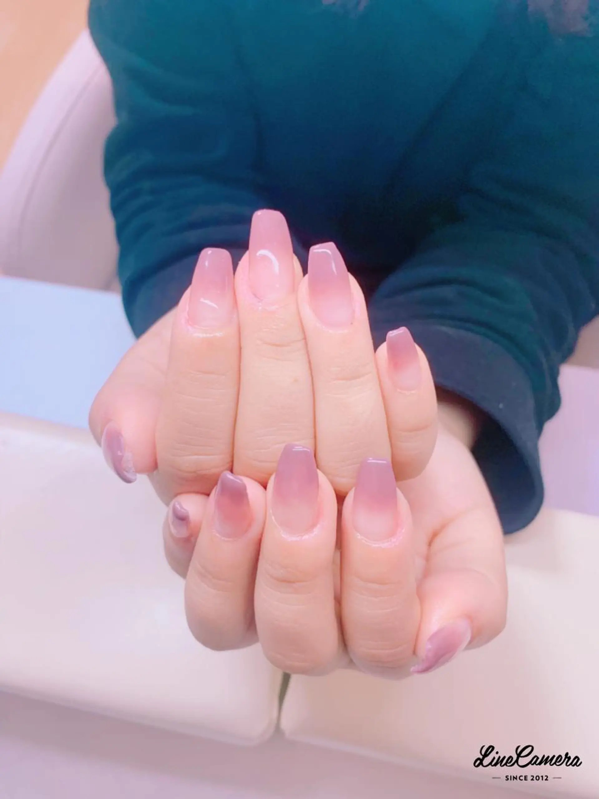 セミロング ネイル グラデーション スカルプネイル GLADnail nuanceのネイルデザイン