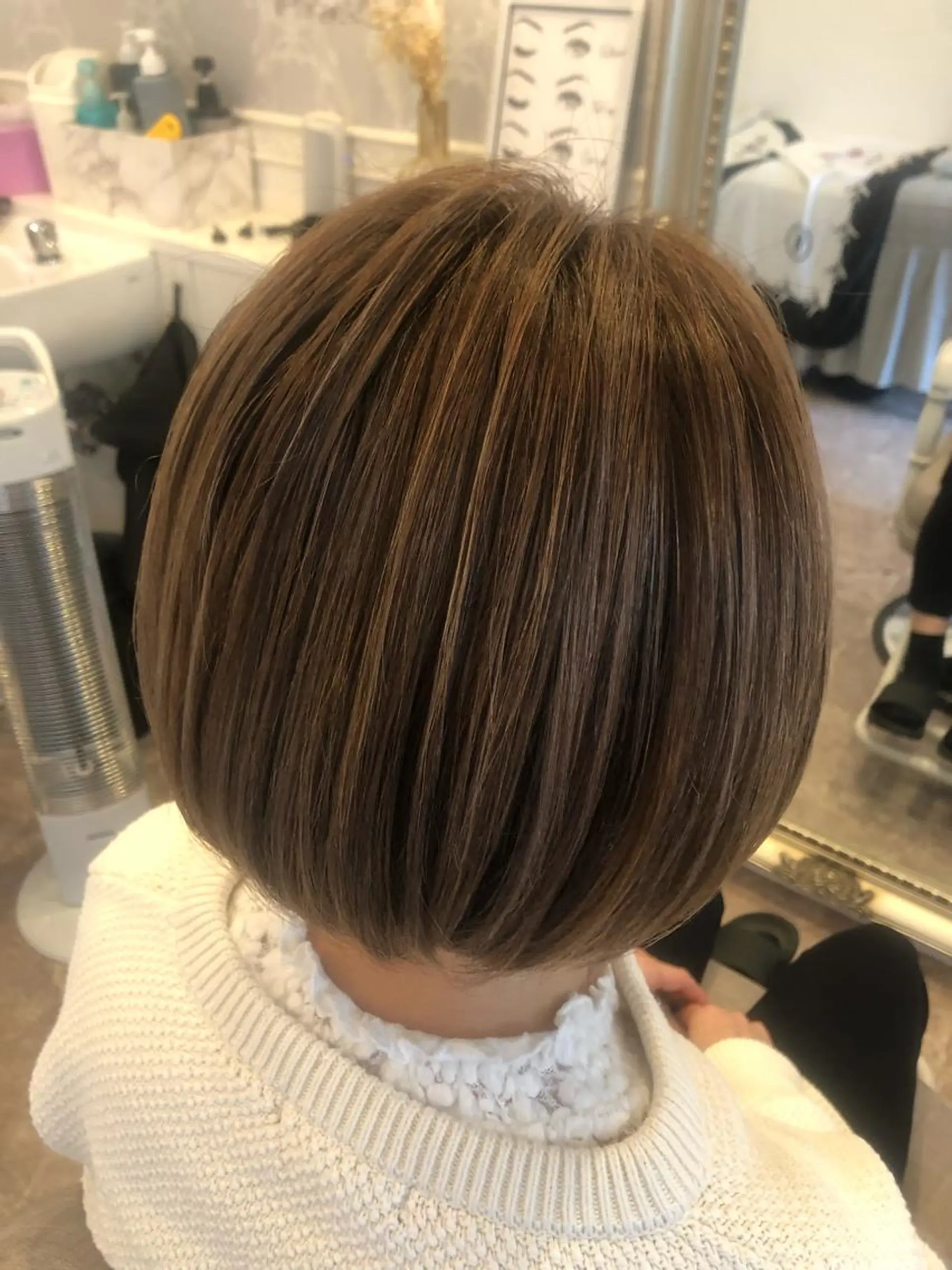 ショート ハイライト La.fleur ラ.フルールのヘアスタイル