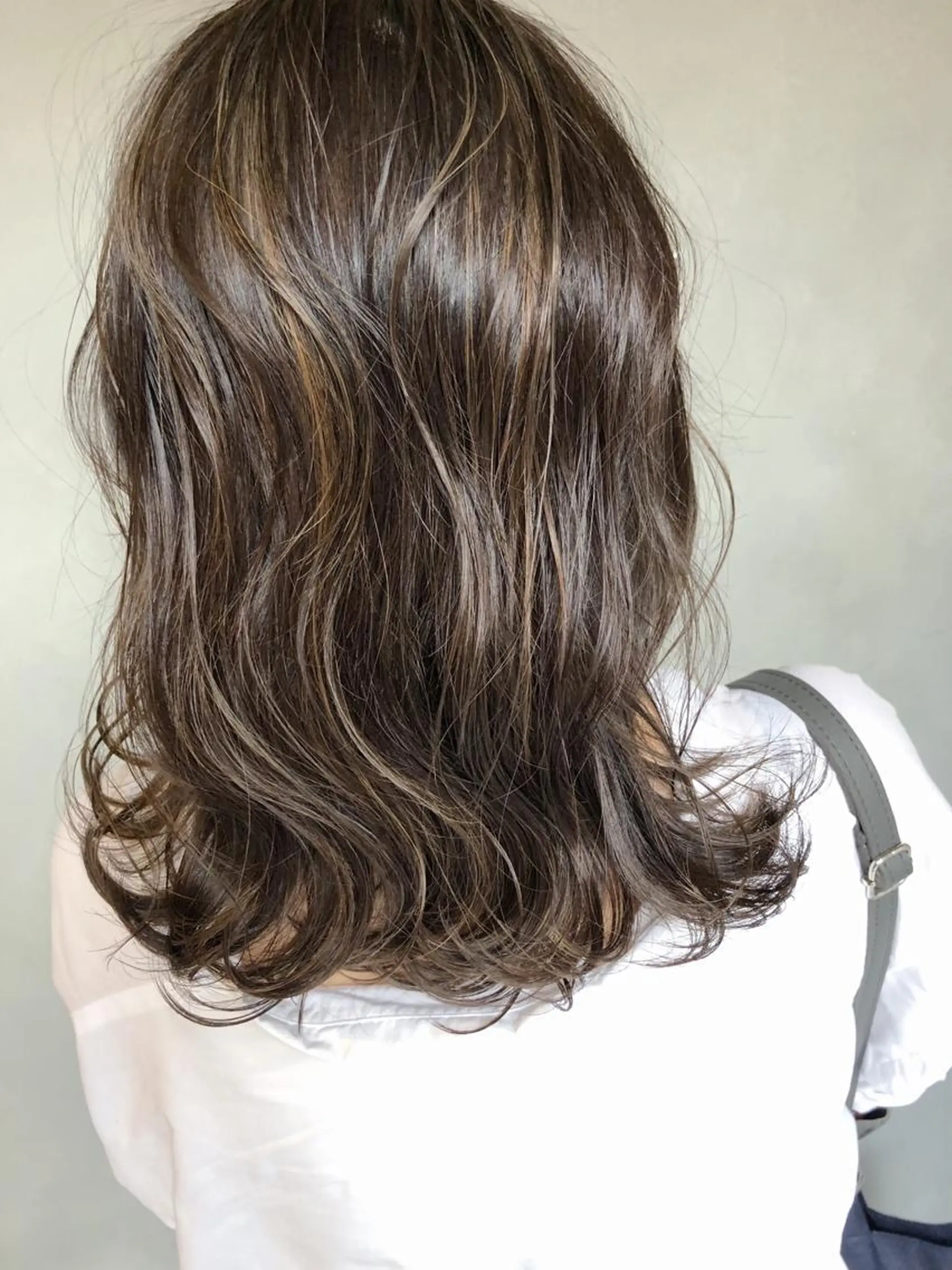 ミディアム カラー ヘアカラー トリートメント 🧡ショートの達人 🧡SHOのヘアスタイル