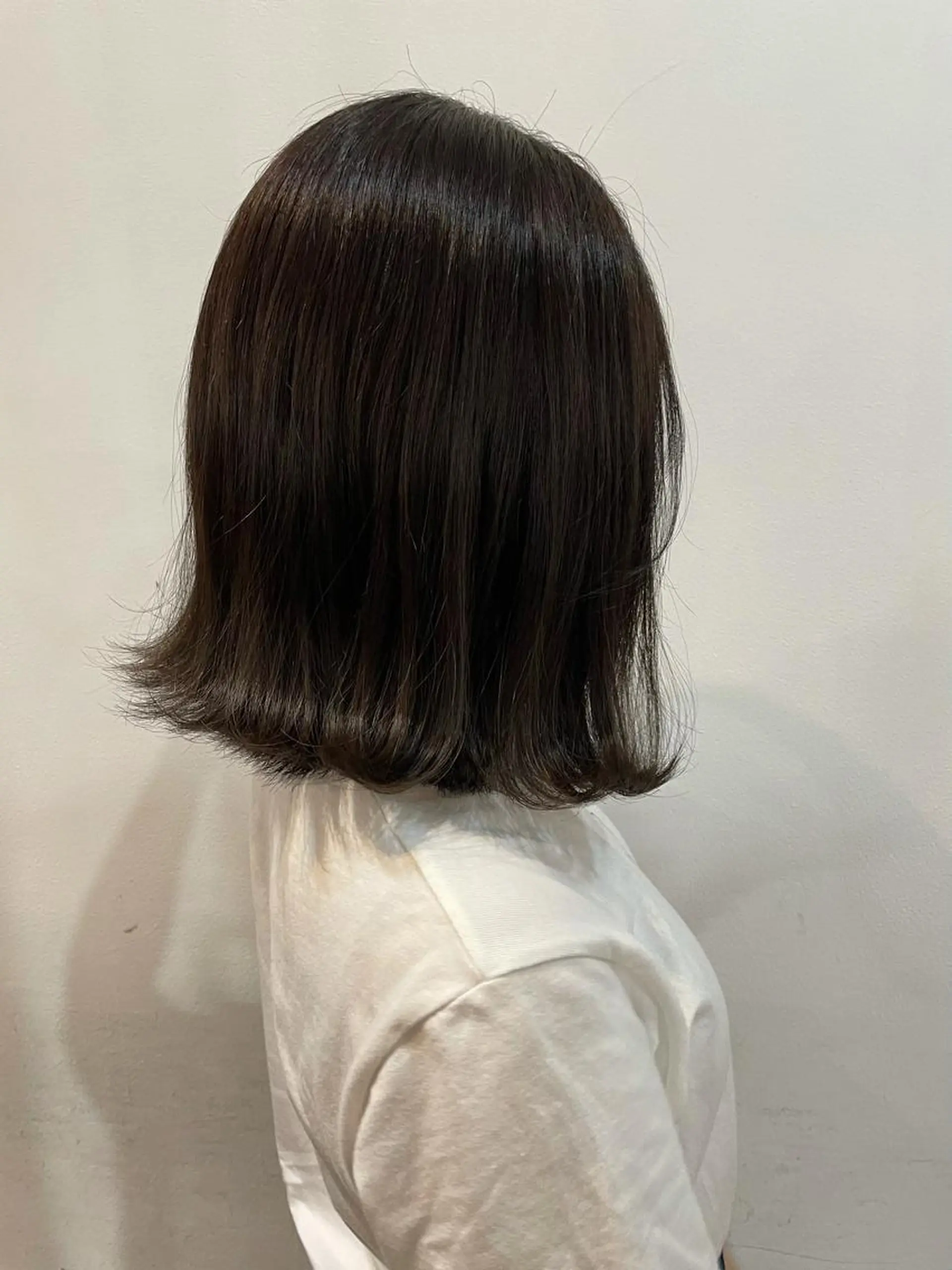 ミディアム カラー chiharu ボブ/レイヤーのヘアスタイル