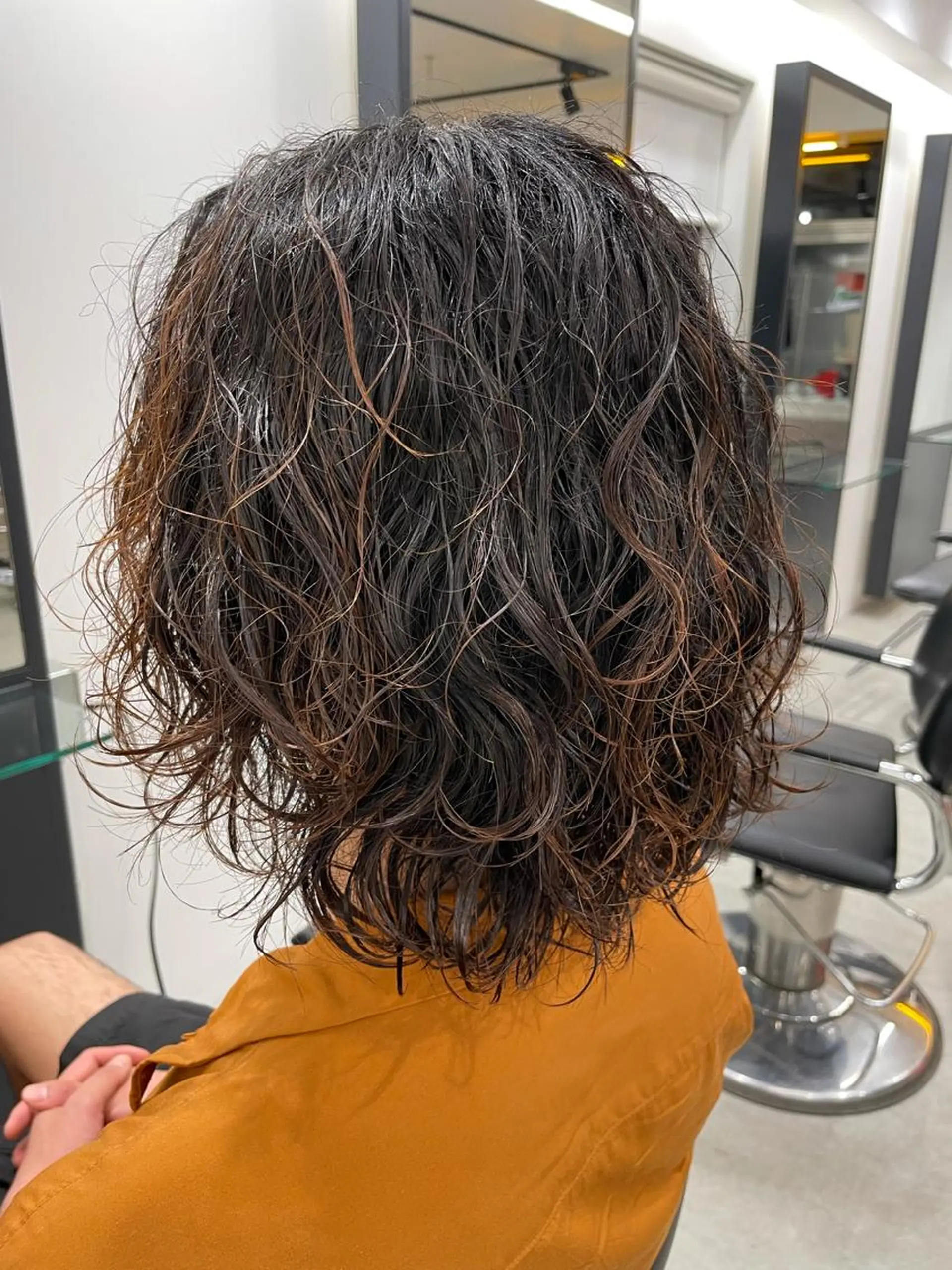 ミディアム fifth 山中達也のヘアスタイル