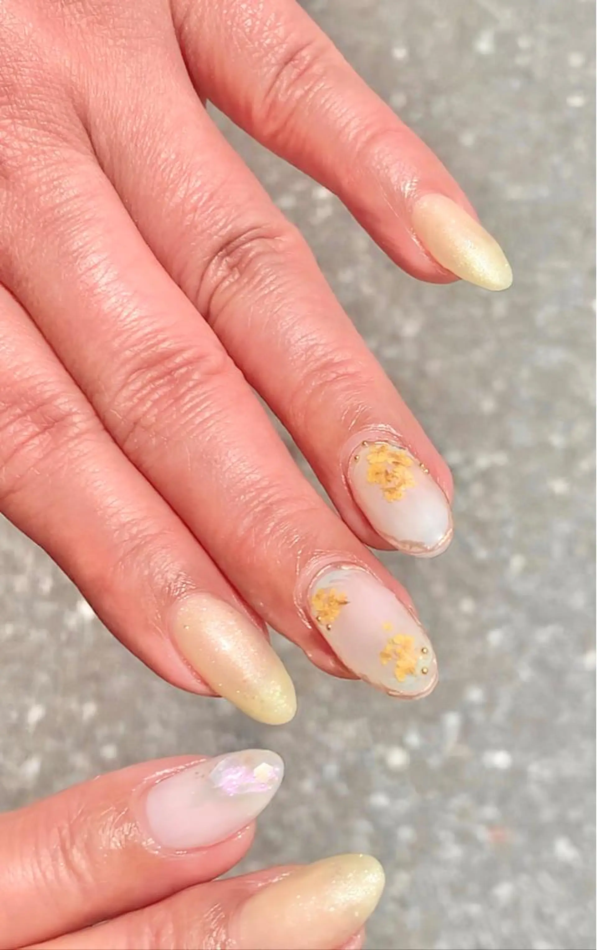 ネイル うるま市サロン Yuko Izawaのネイルデザイン