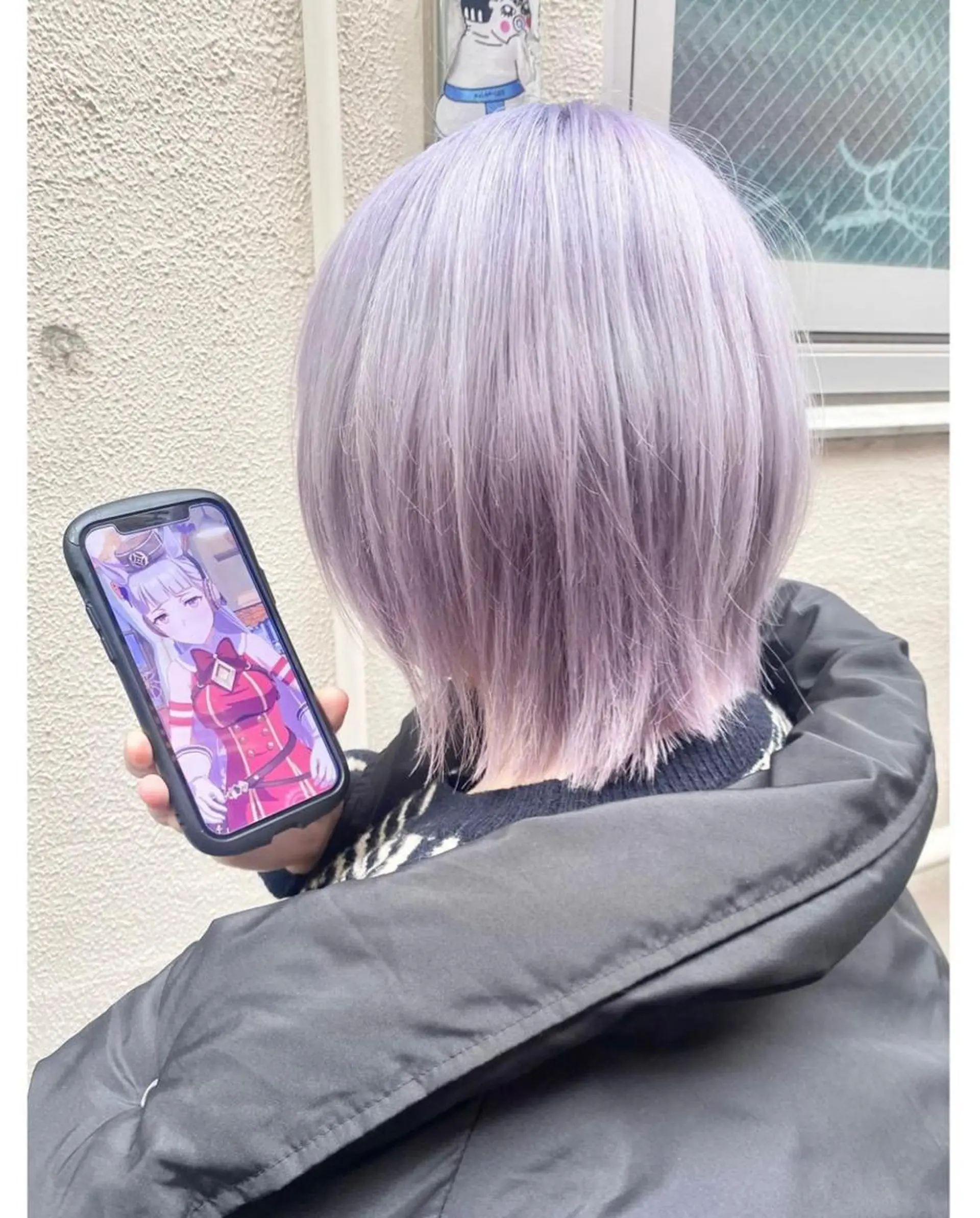 ショート カラー ブリーチ シルバー ヘアカラー TSUNO🦖 派手髪/オタク美容師のヘアスタイル