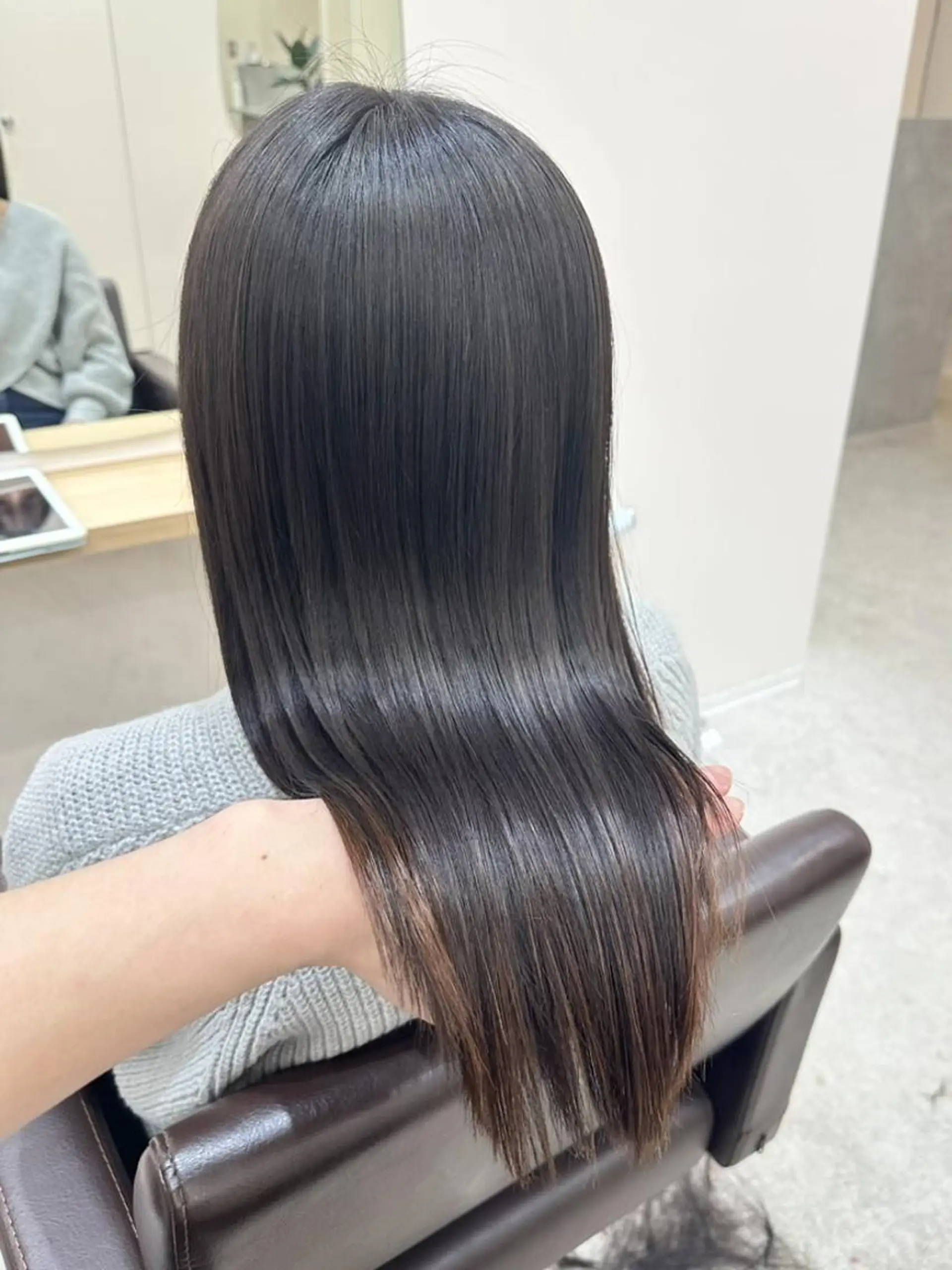 ロング カット 縮毛矯正 トリートメント ✨【公式】 juhl.横浜✨のヘアスタイル