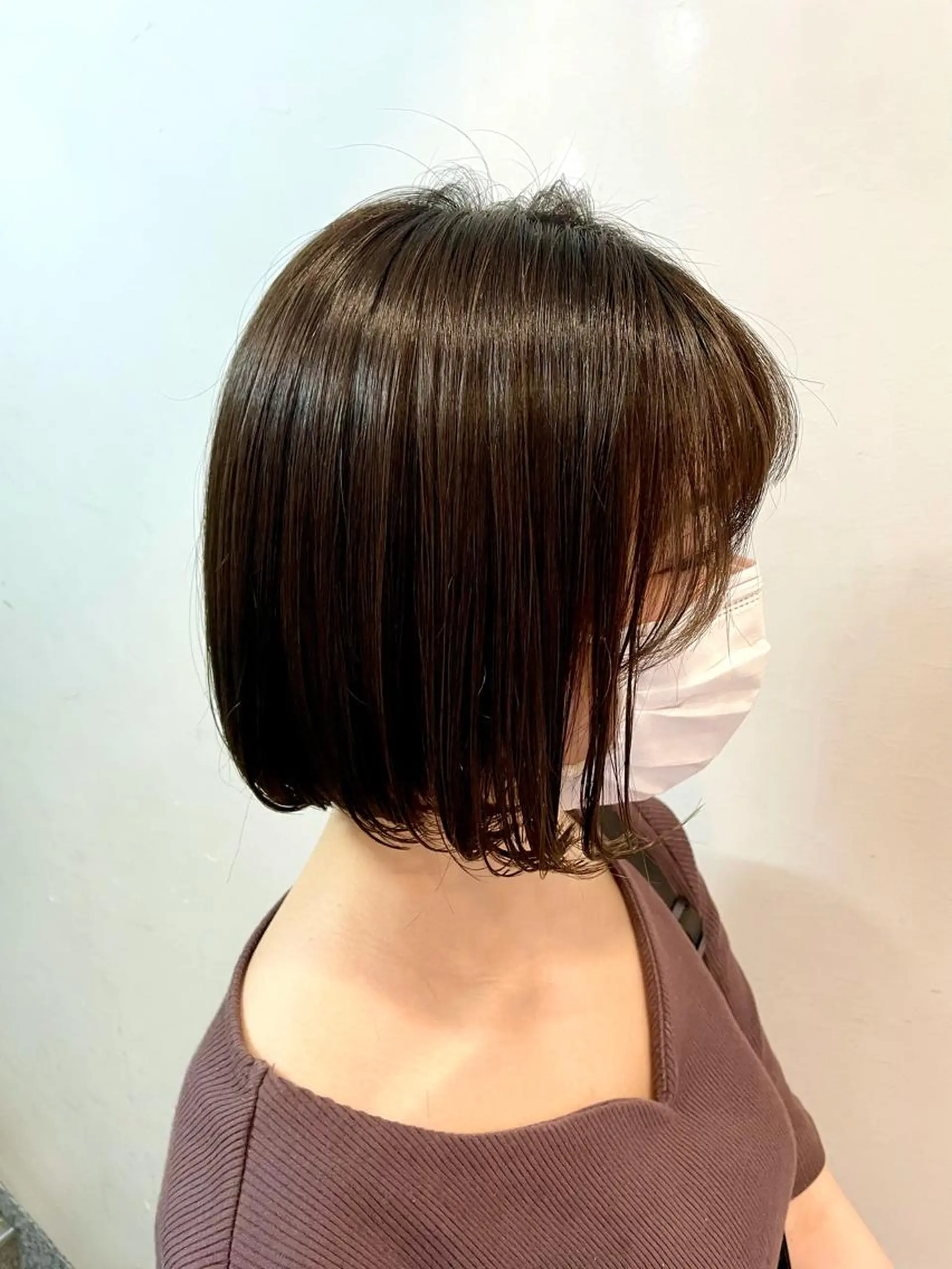 ミディアム カラー アッシュ アッシュブラウン ブラウンカラー ボブ カット ヘアカラー トリートメント 切りっぱなしボブ ソノキユウカのヘアスタイル