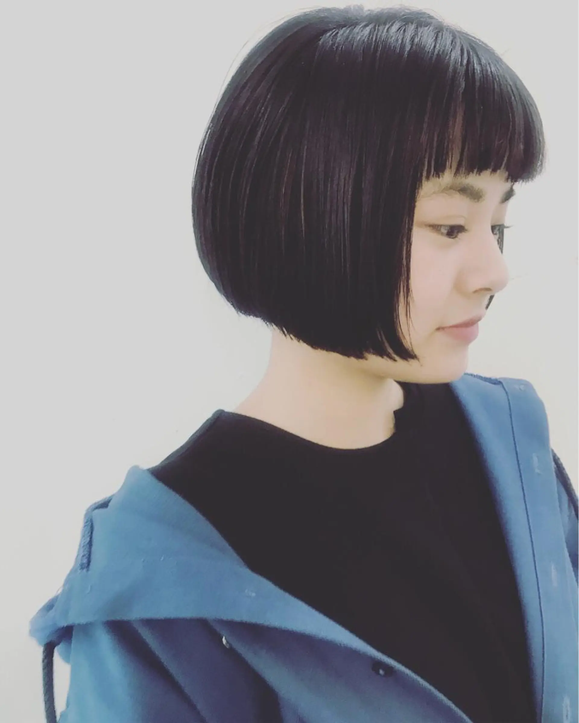 ショート ショートボブ ボブ ショートヘア 💓パーマ，💗 レイヤーカットのヘアスタイル