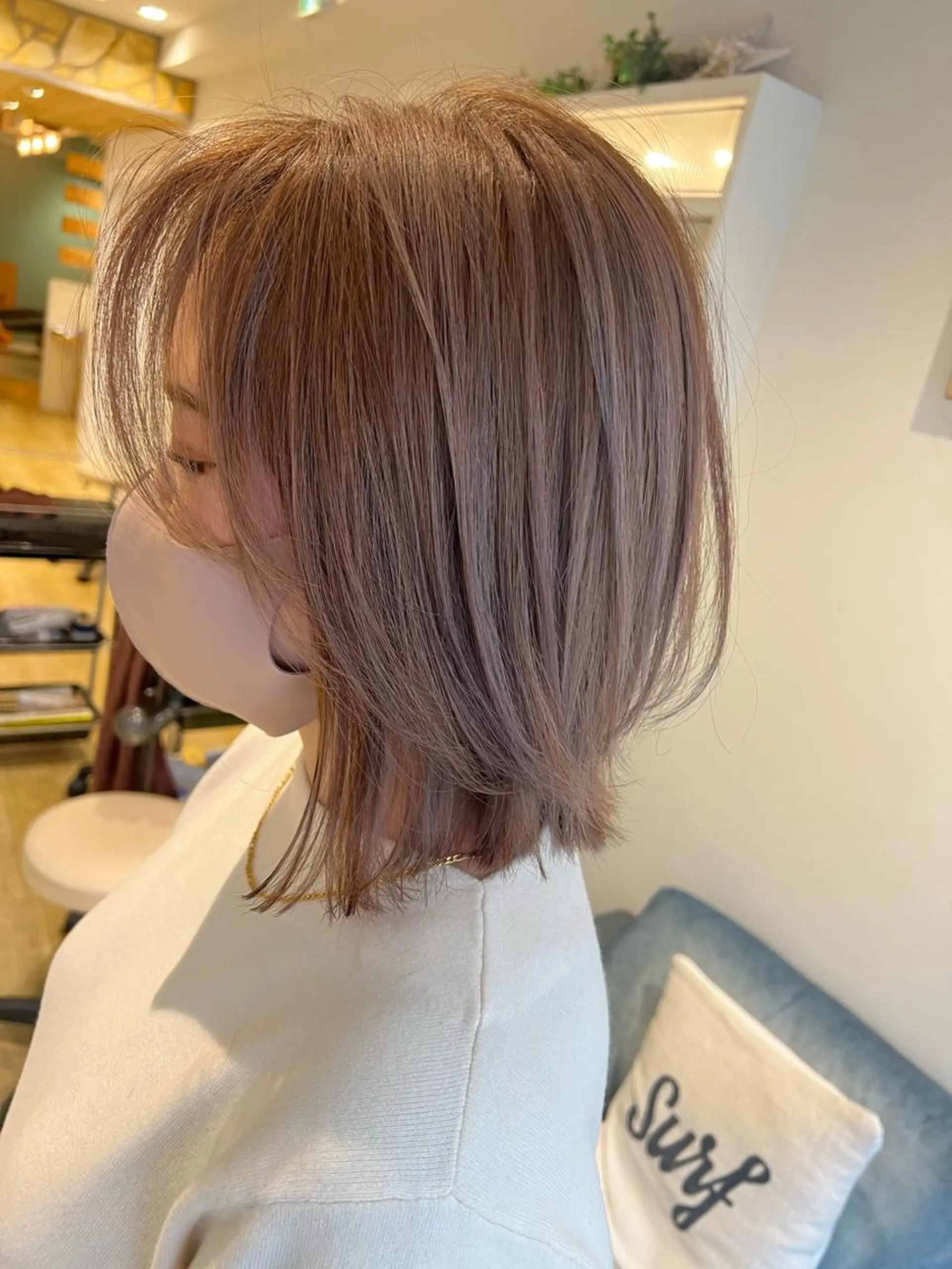 ミディアム ボブレイヤー ボブ ハイライト レイヤーカット カット ヘアカラー 渋谷ハイトーン/ デザインカラー阿部のヘアスタイル