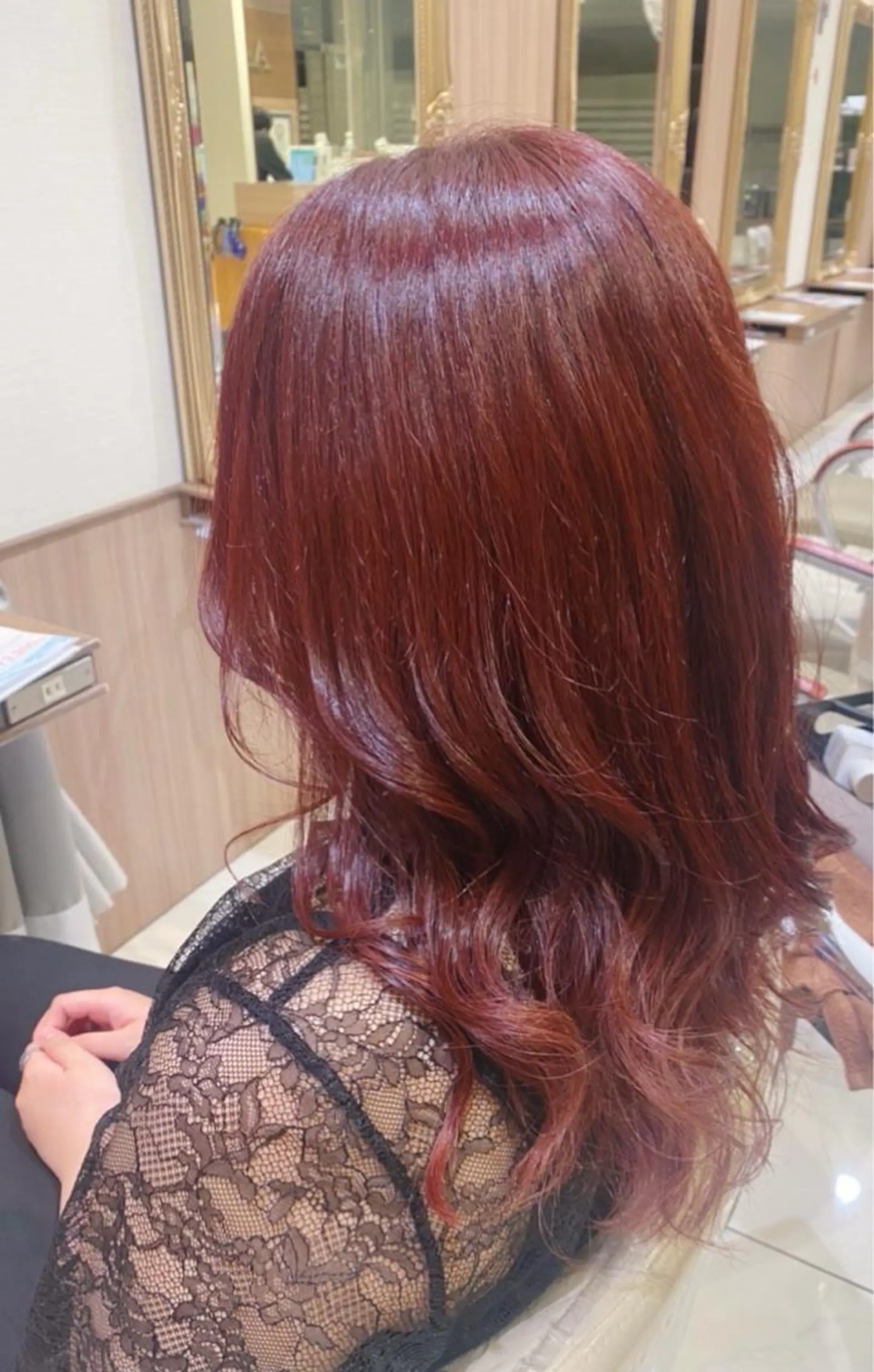 ロング カラー パーマ 古川 琴美のヘアスタイル