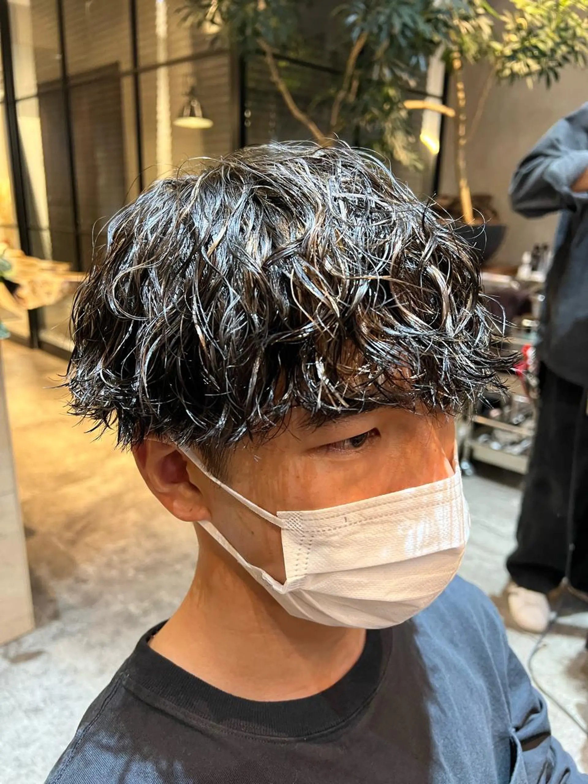 ショート パーマ メンズ カット パーマ トリートメント 波巻きスパイラルパー マ/シャドウパーマ駿のヘアスタイル