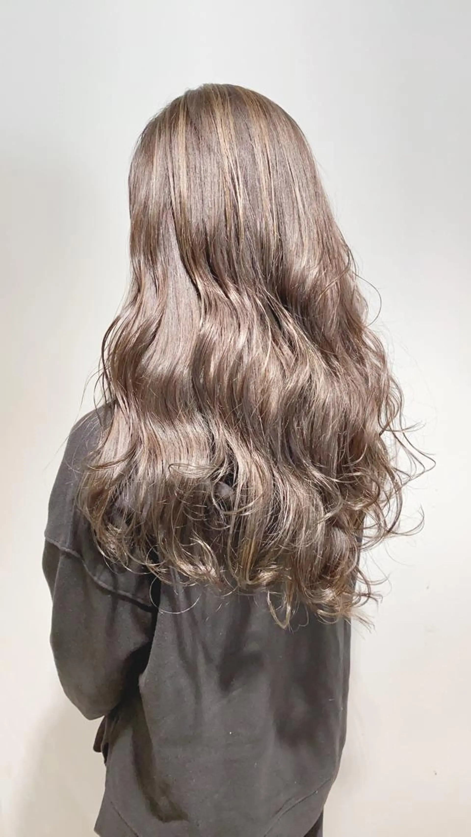 ロング ショートボブ ボブ ハイライト メンズツイスパ ショートフクヤマシンのヘアスタイル