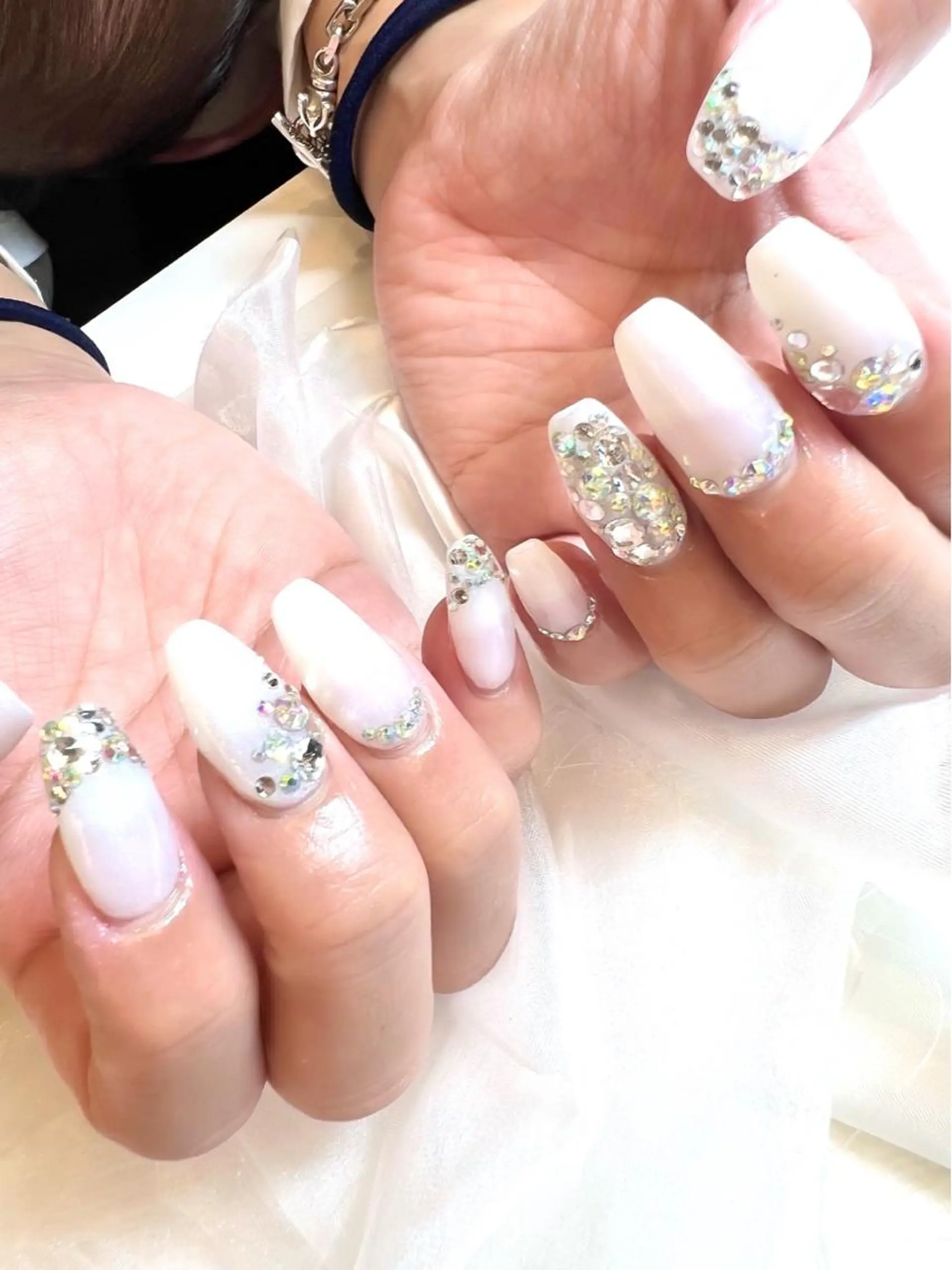 ネイル アートネイル ジェルネイル ロングネイル ニュアンスネイル オフィスネイル ハンドネイル clover nailのネイルデザイン