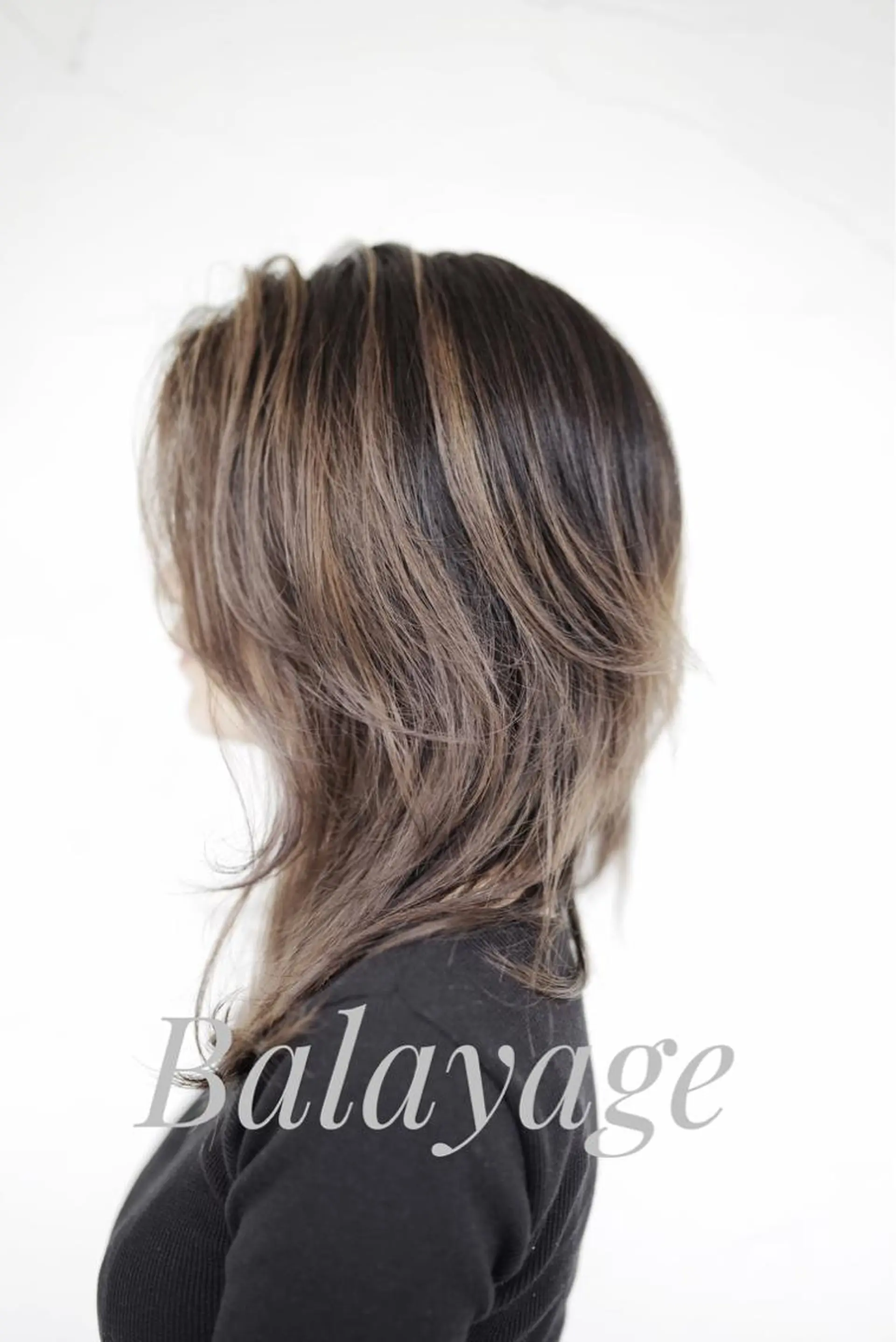 ロング カラー バレイヤージュ レイヤーカット sky所属・くわやま まさきのヘアスタイル