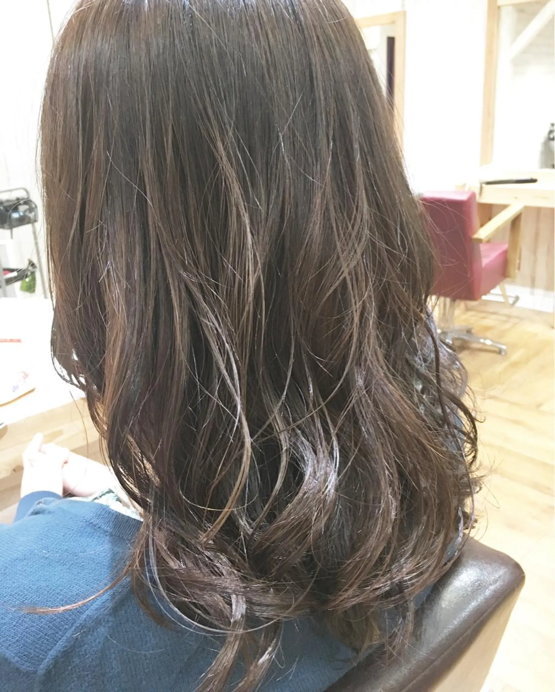 ミディアム カラー ハイライトカラー 3Dハイライト ハイライト ヘアカラー 松田 和樹のヘアスタイル