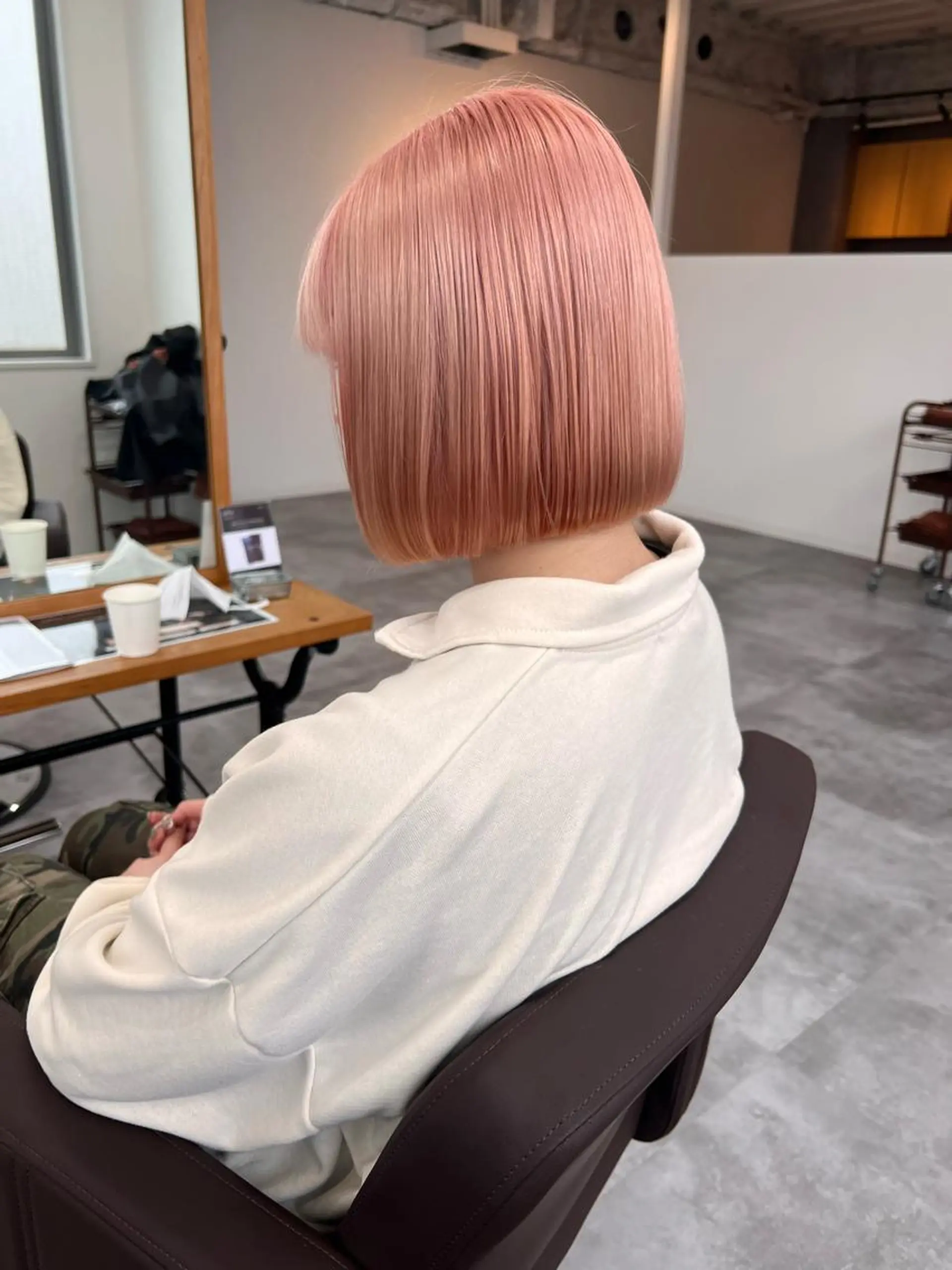 ショート カラー ピンクカラー ヘアカラー トリートメント ハイトーンカラー✨ 永井大貴のヘアスタイル