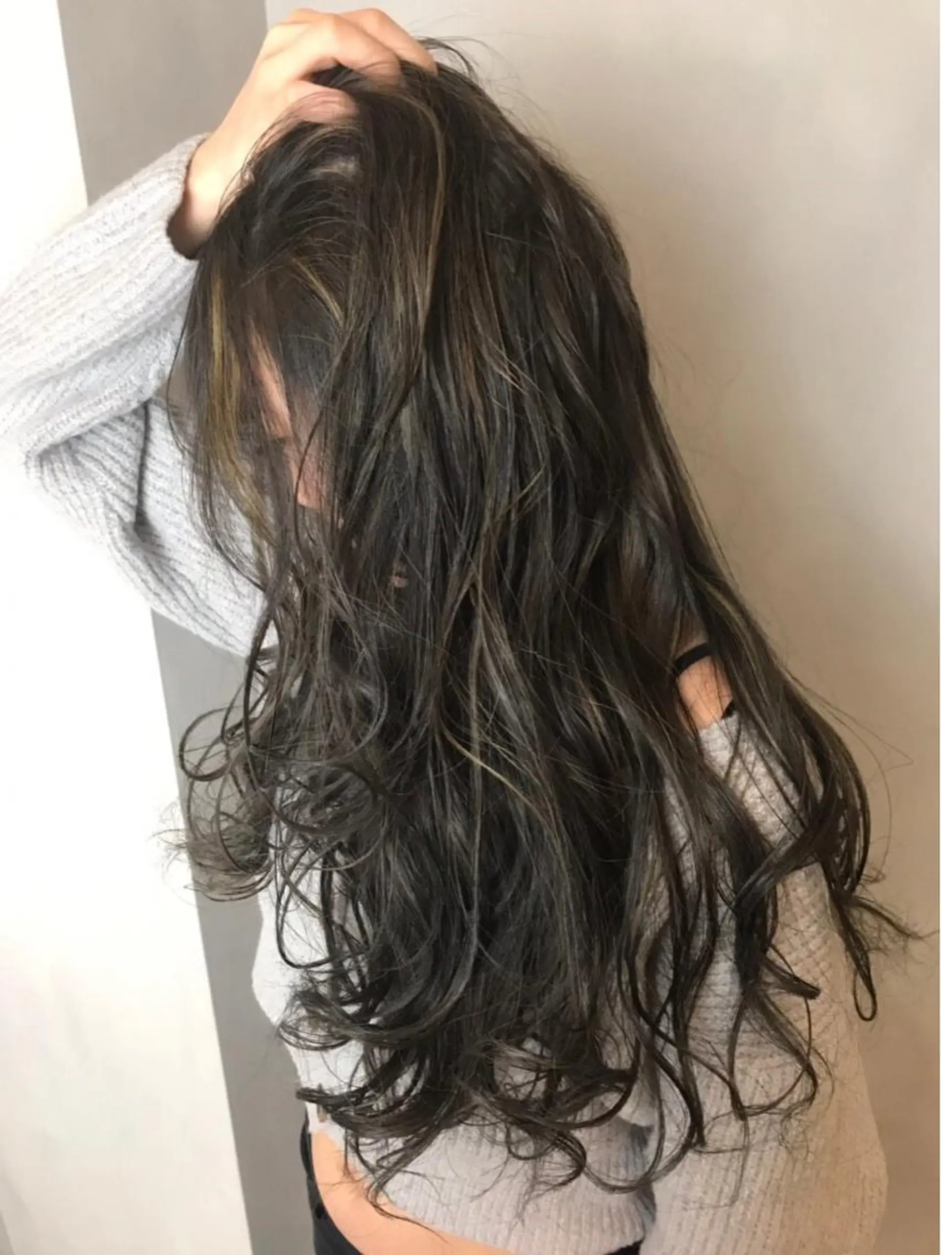 ロング カラー BROCANTE立川 karasawa.nのヘアスタイル