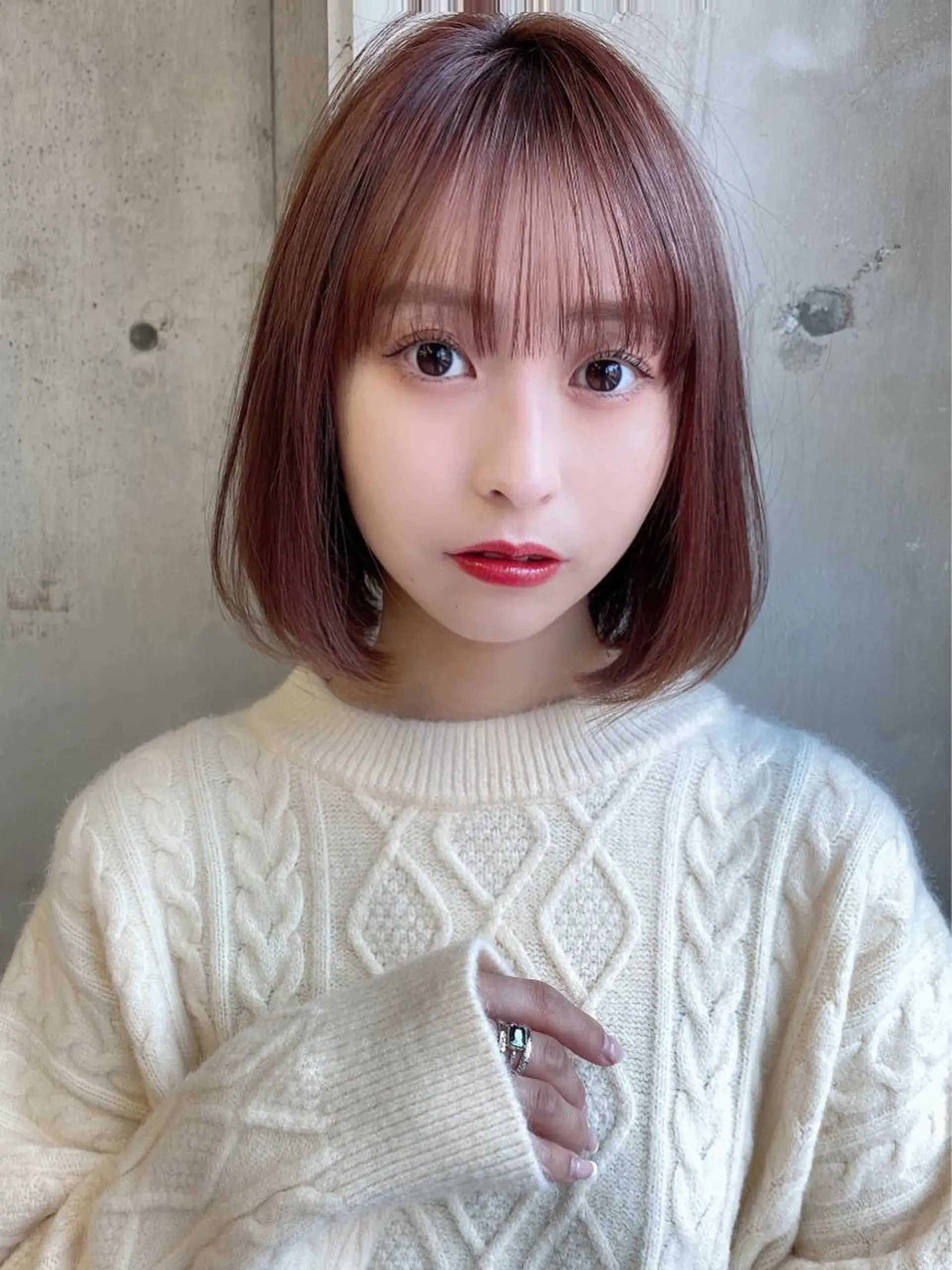 ショート カラー 小顔カット ツヤ髪になりたい方へ 🩷柴田知亜希のヘアスタイル