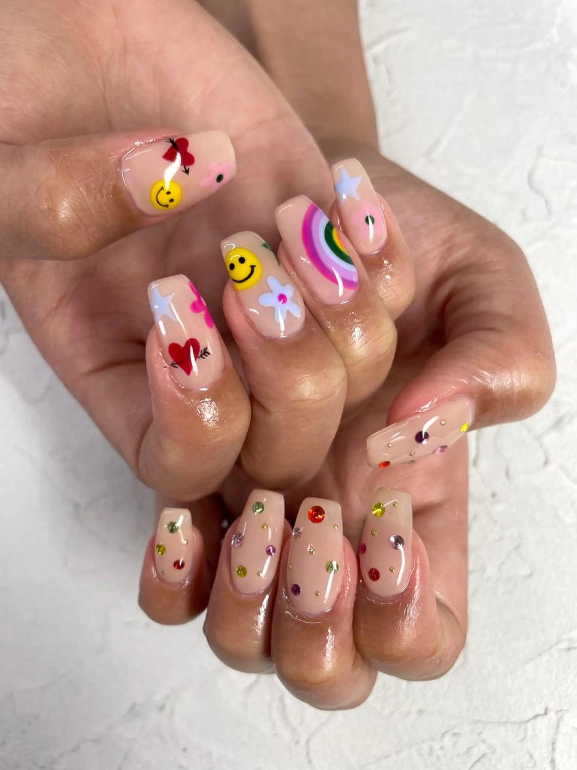ネイル アートネイル ドット ストーンネイル Nail salon Euphoriaのネイルデザイン