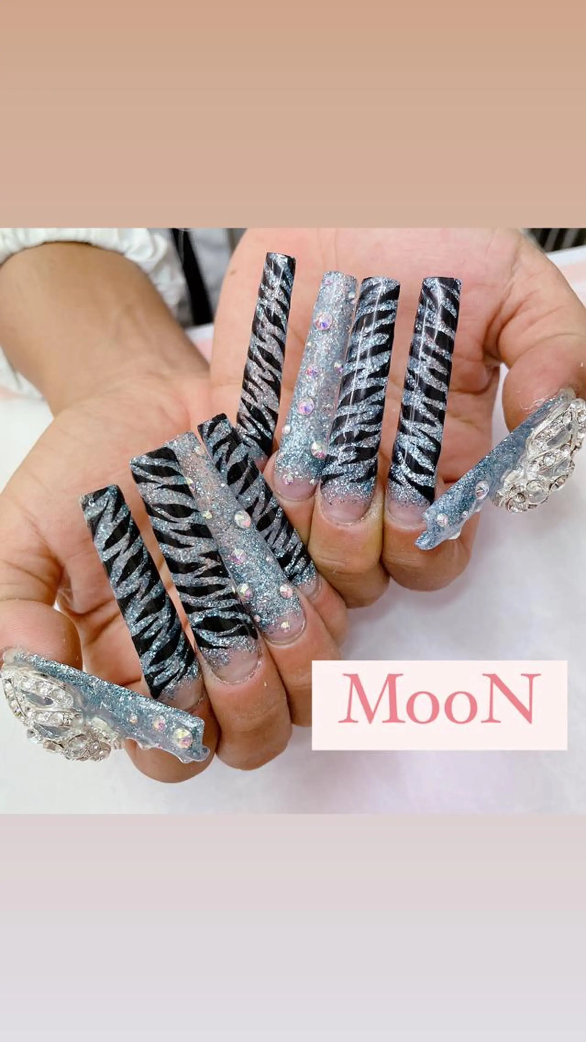 ネイル ハンドネイル NailSalonMooN所属・Nail Salon MooNのネイルデザイン