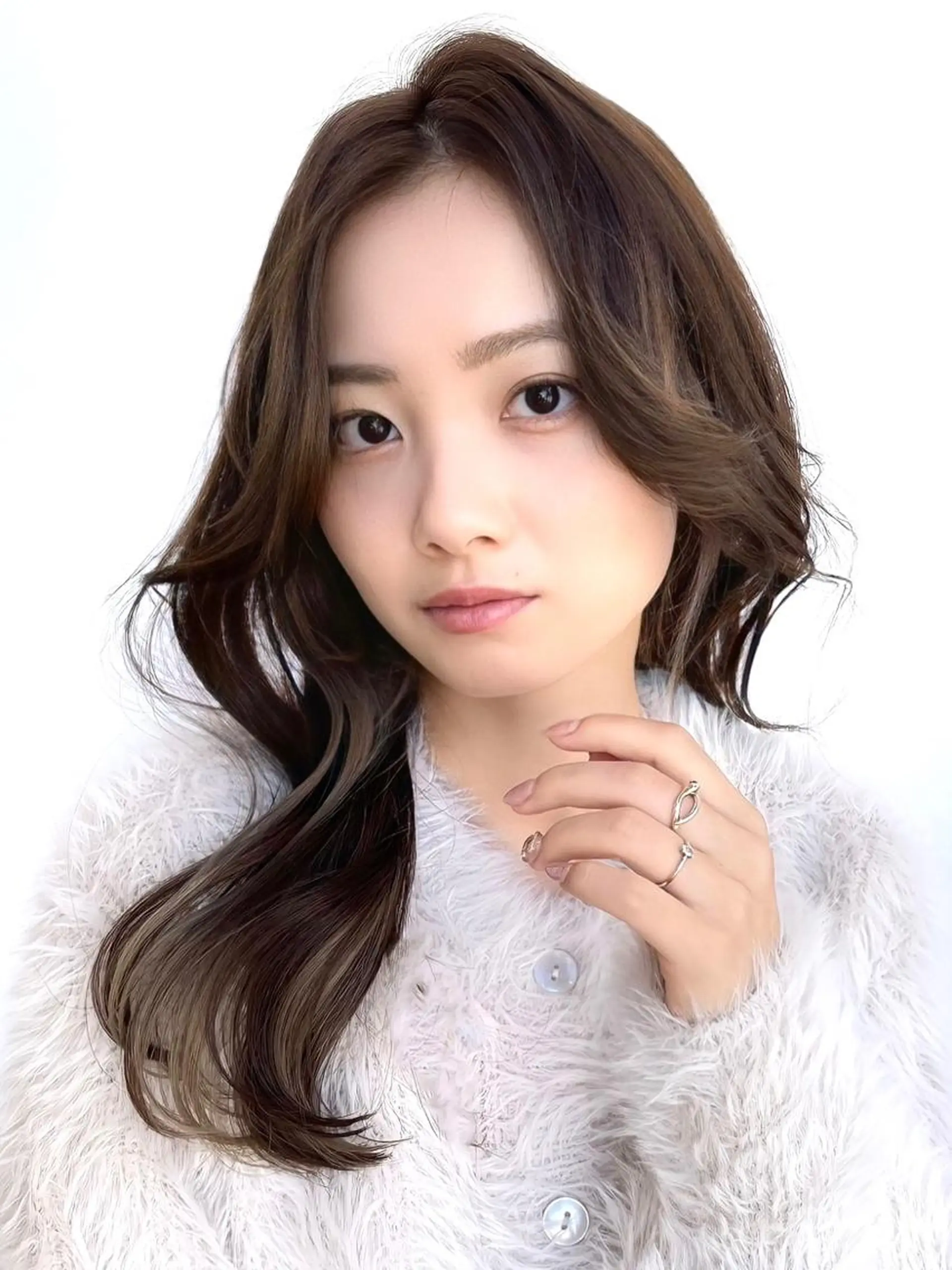 ロング カラー アッシュ ベージュカラー 黒髪 ブリーチ ブルーカラー 顔周り特化/韓国ヘア /レイヤー/吉野幸大のヘアスタイル