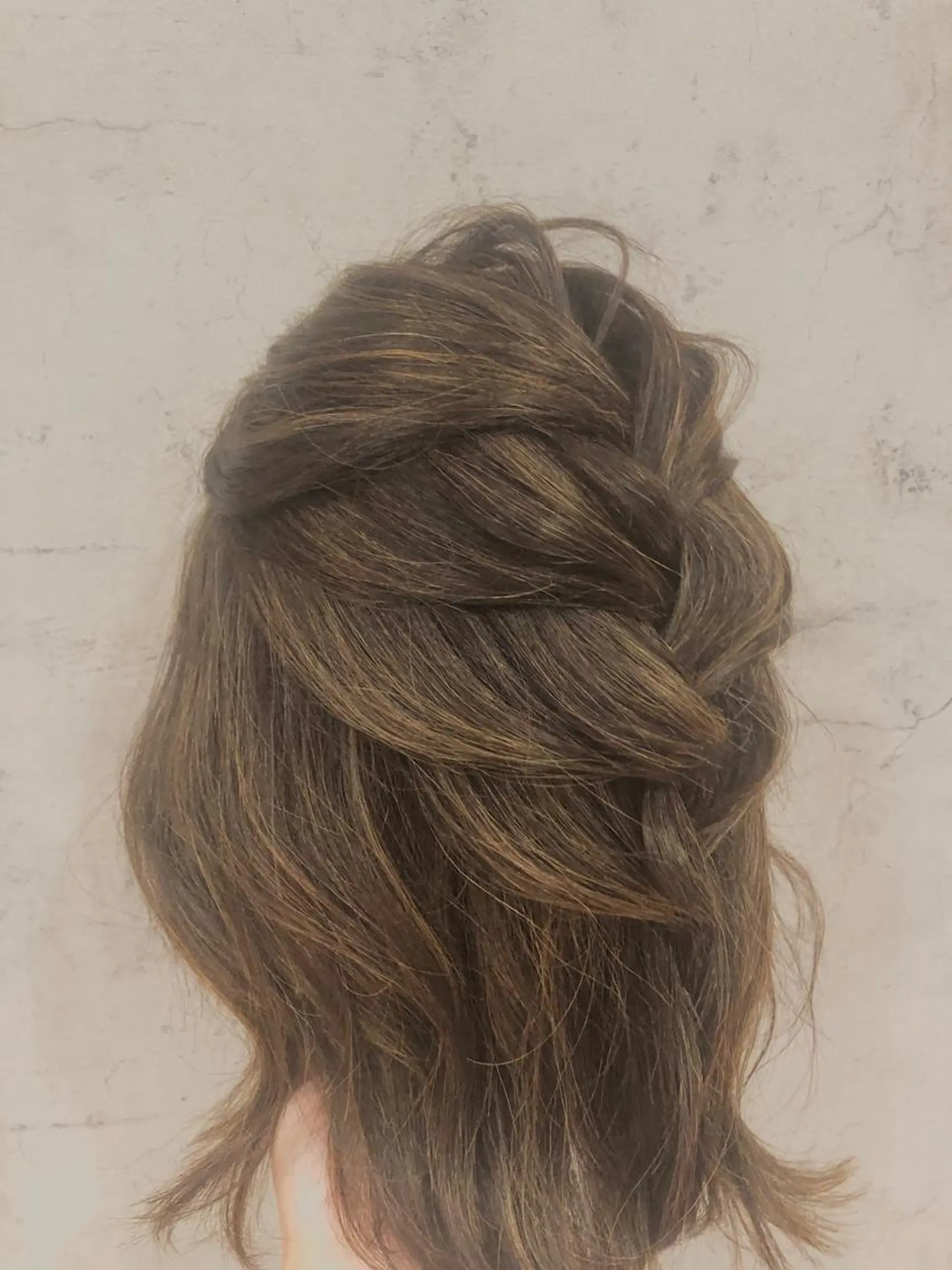 セミロング 🦄艶カラー×韓国 NANA💎🐬のヘアスタイル