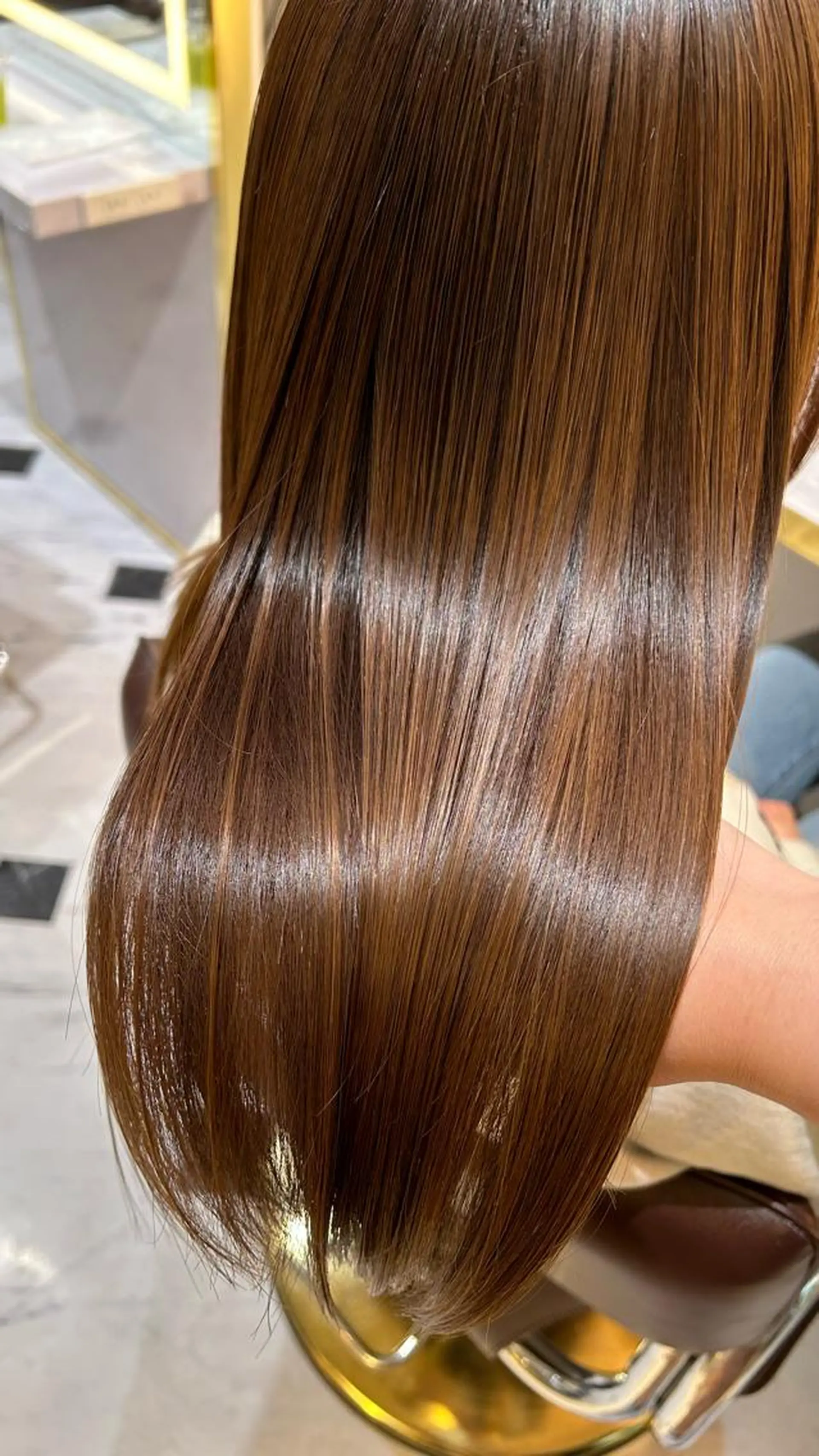 セミロング 髪質改善サロン🫧 戎谷栞菜のヘアスタイル