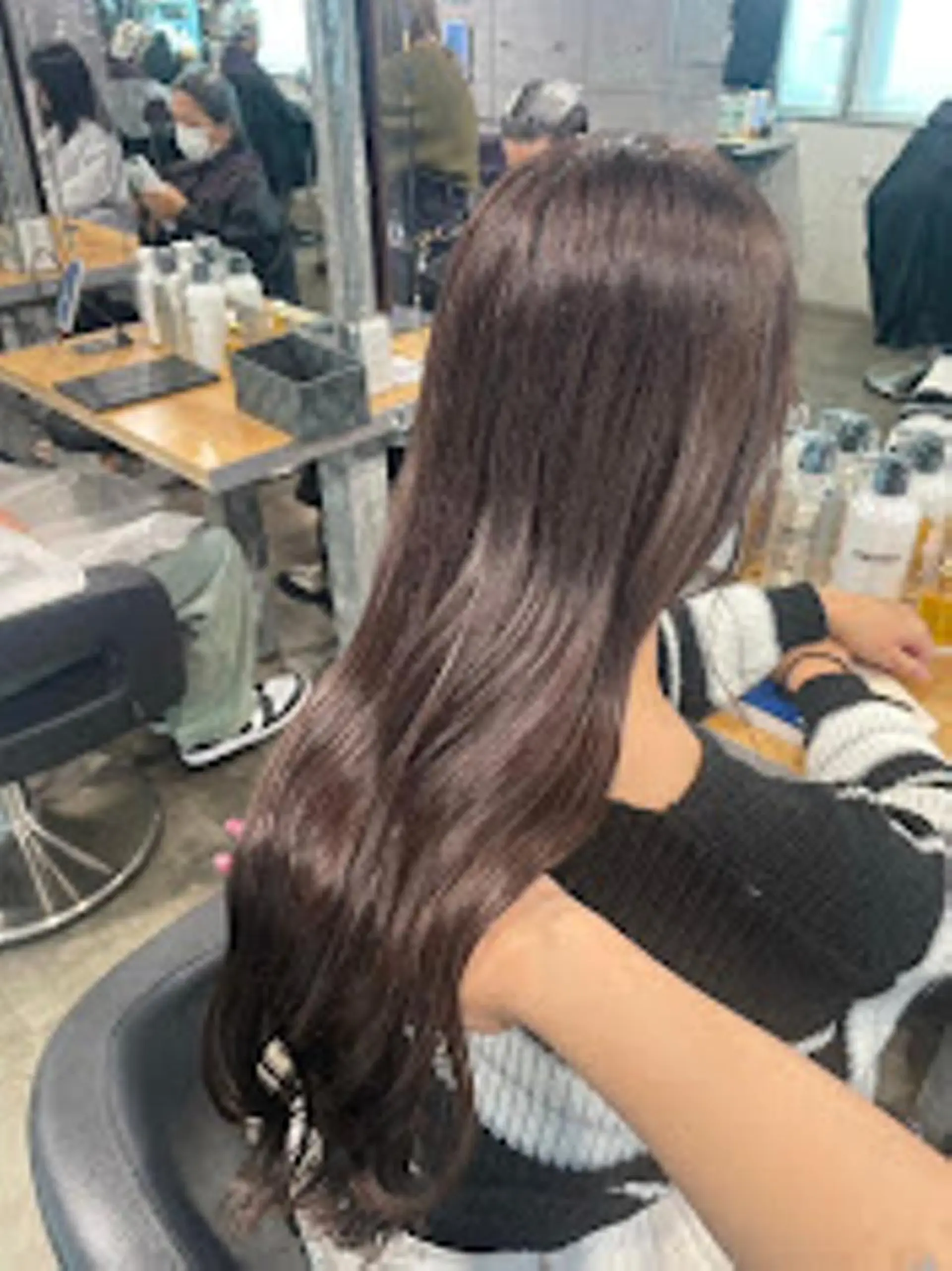 カラー 🪞official FRUITS渋谷🩰のヘアスタイル