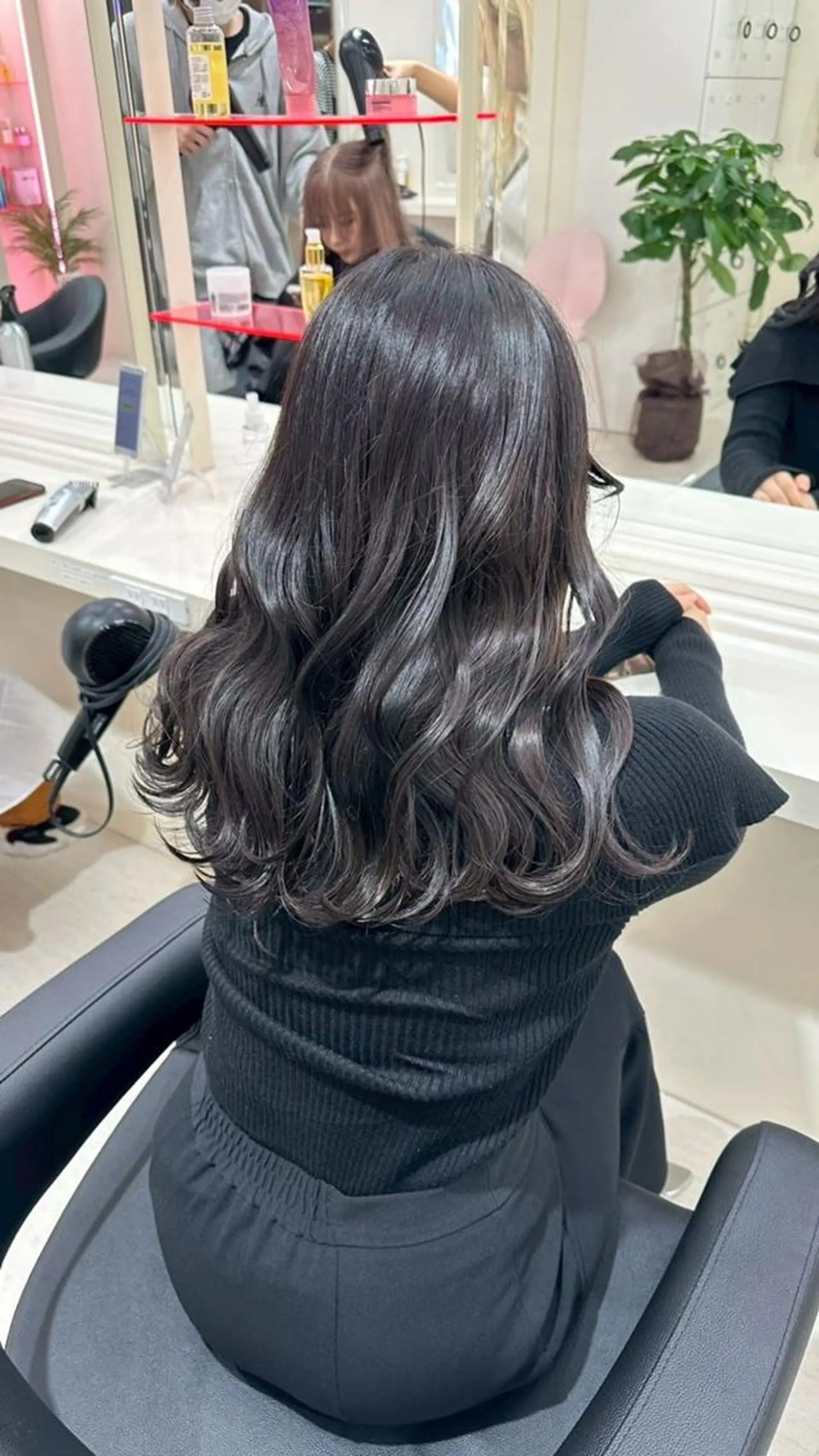 カラー *銀座アカデミー🤍 トレンドヘアモデルのヘアスタイル